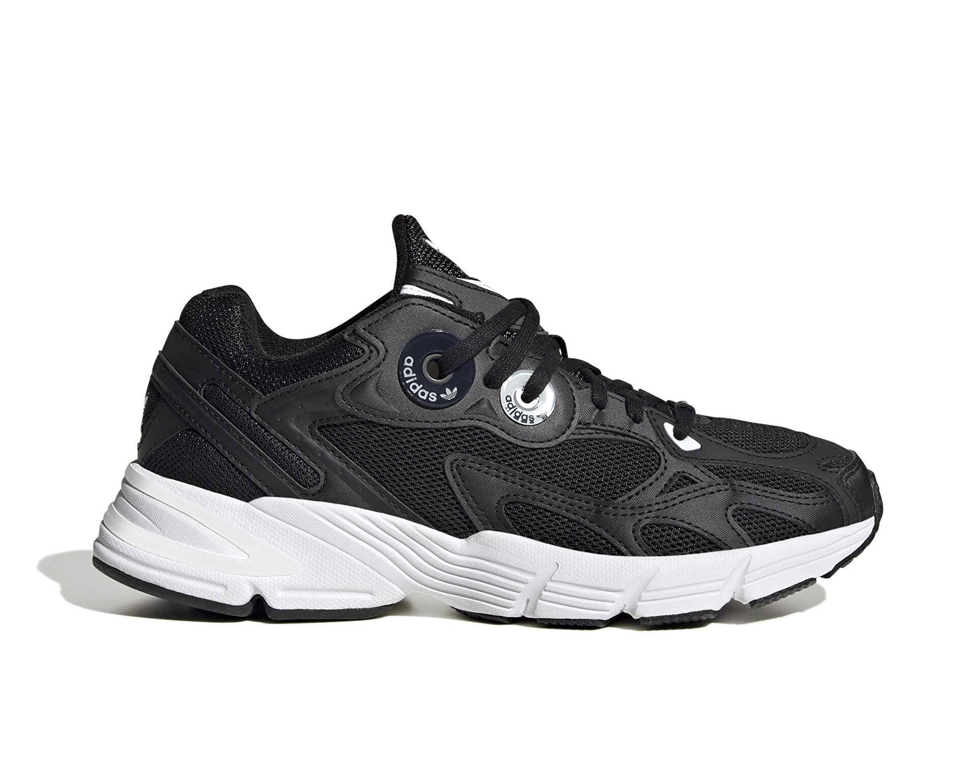 کفش های روزانه Adidas Astir W
