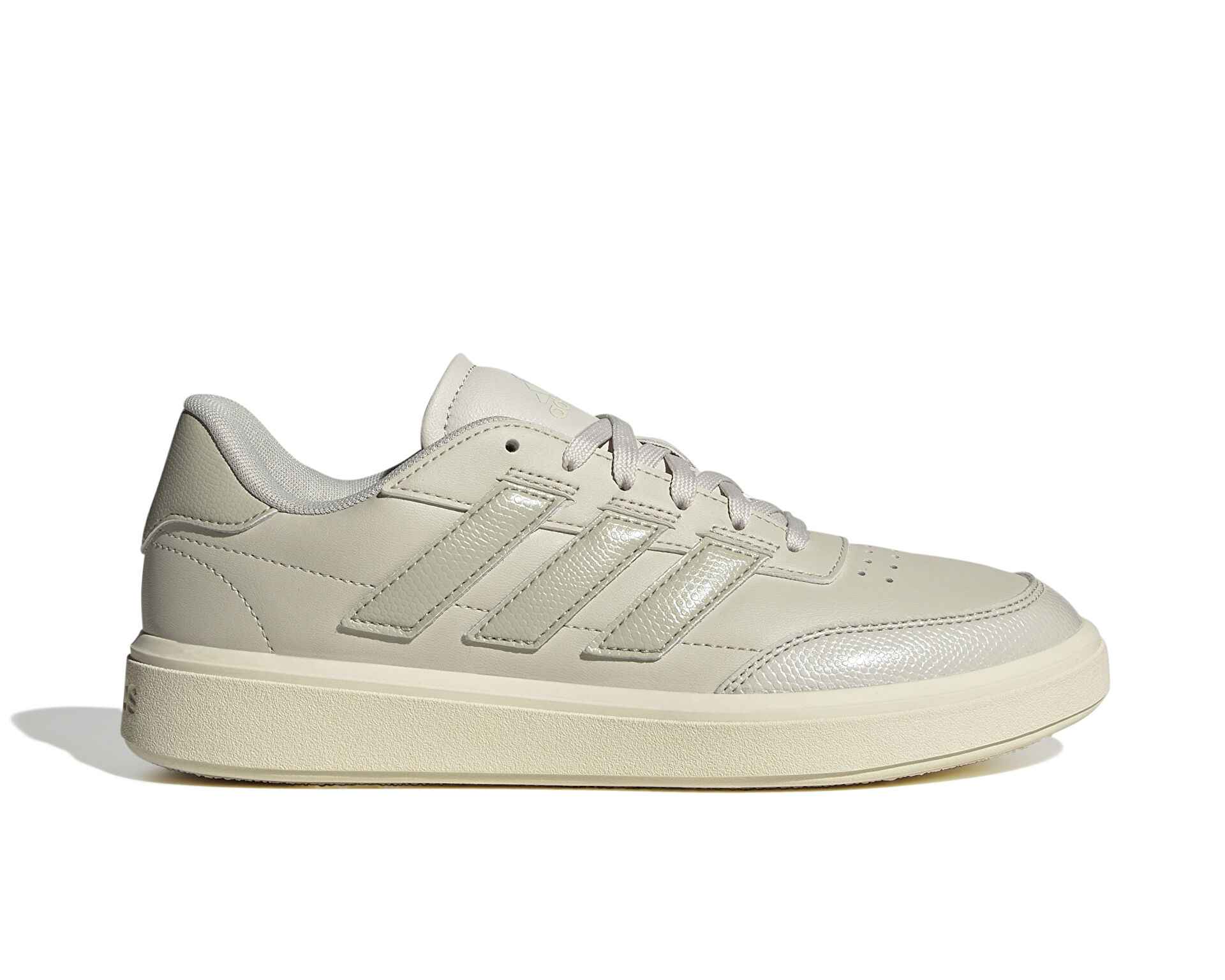 کفش های روزانه Adidas Courtblock