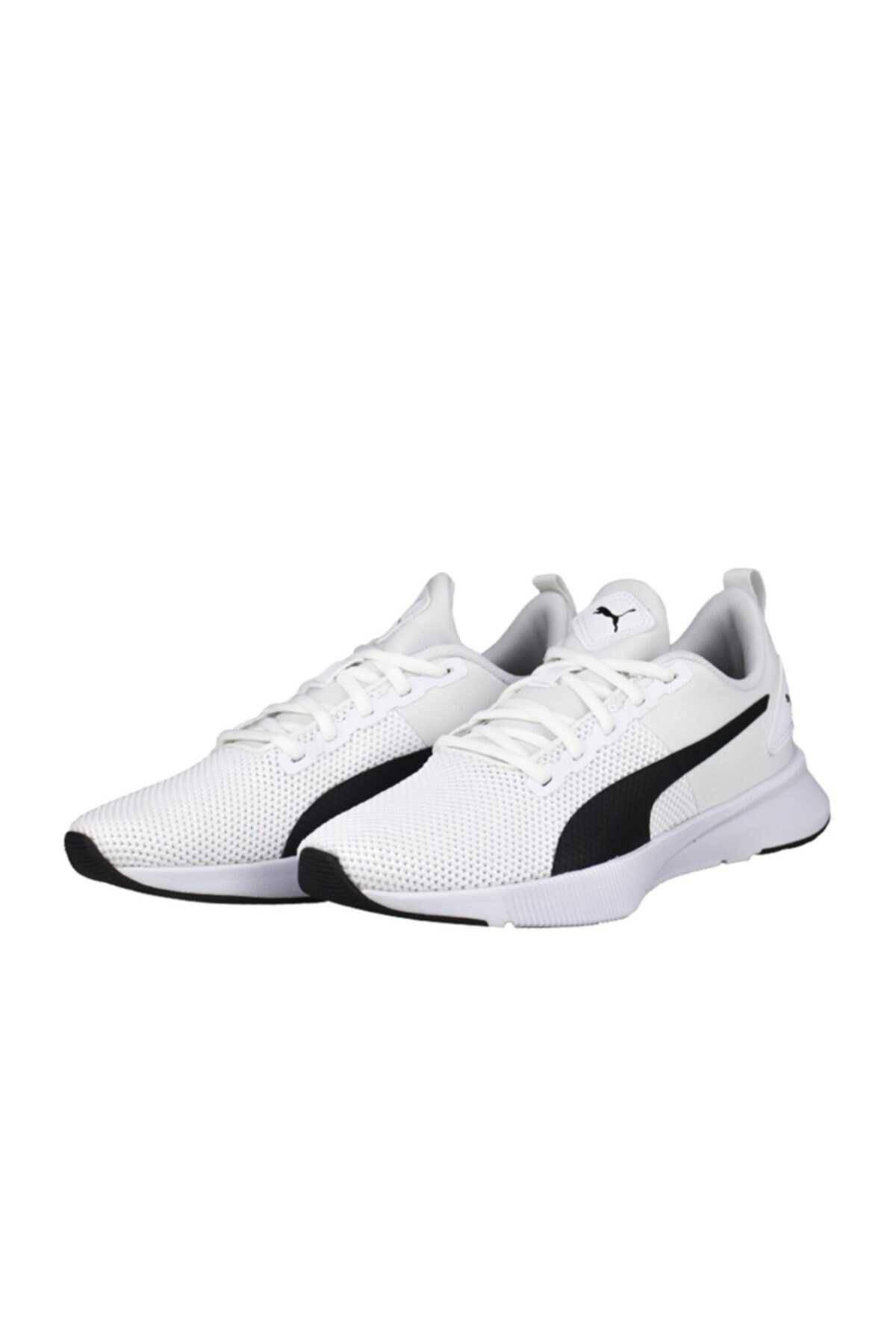 Flyer Runner Sneakers
