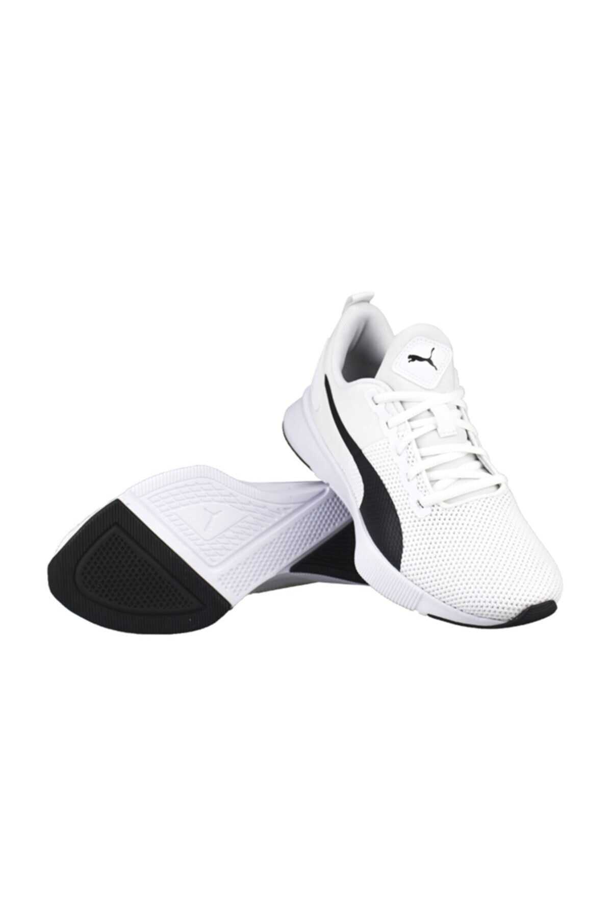 Flyer Runner Sneakers