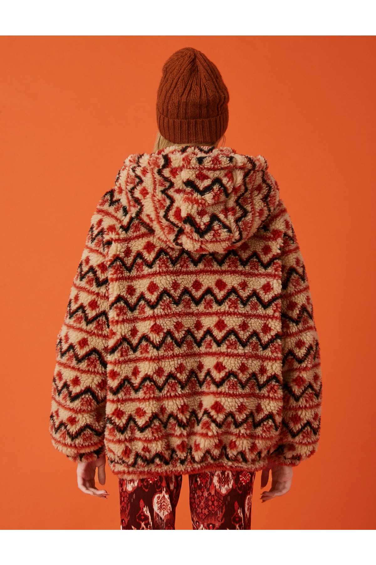 ژاکت مخمل دار کلاهدار با جیب