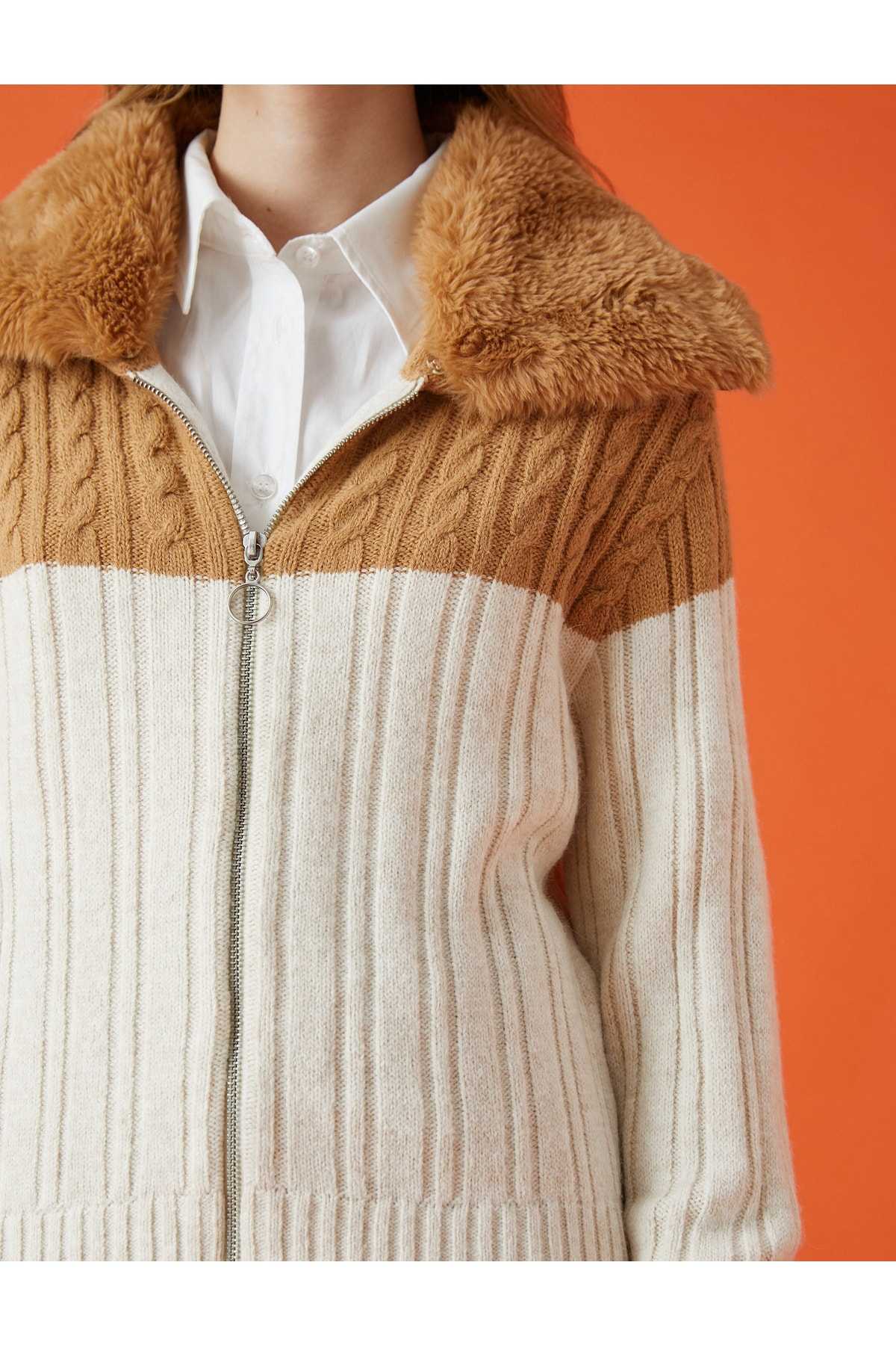 ژاکت کش باف پشمی با یقه قابل جابجایی و جزئیات مخملی