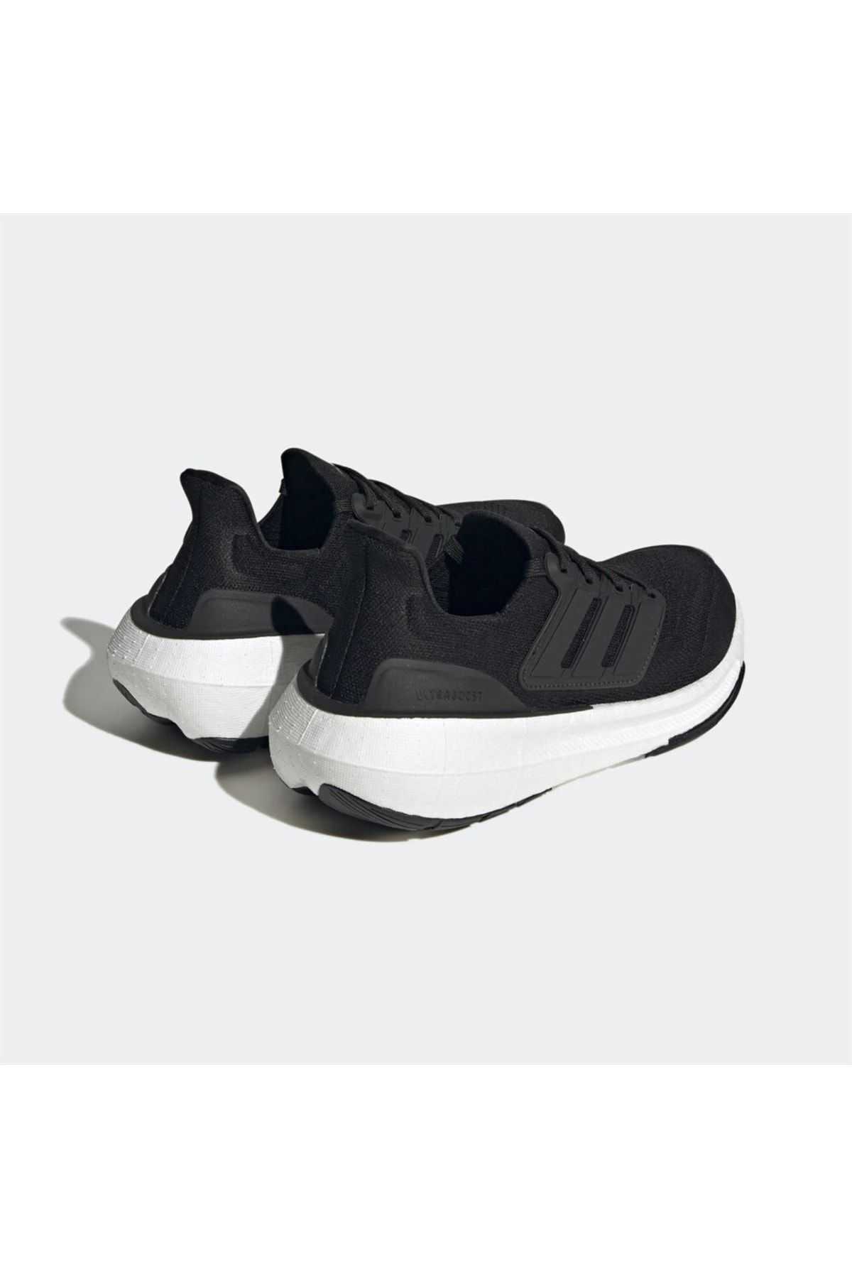 کفش دویدن زنانه سبک Ultraboost