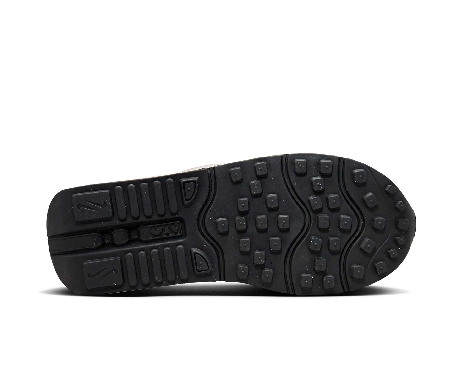 کفش های روزانه W Air Max Furyosa Nrg