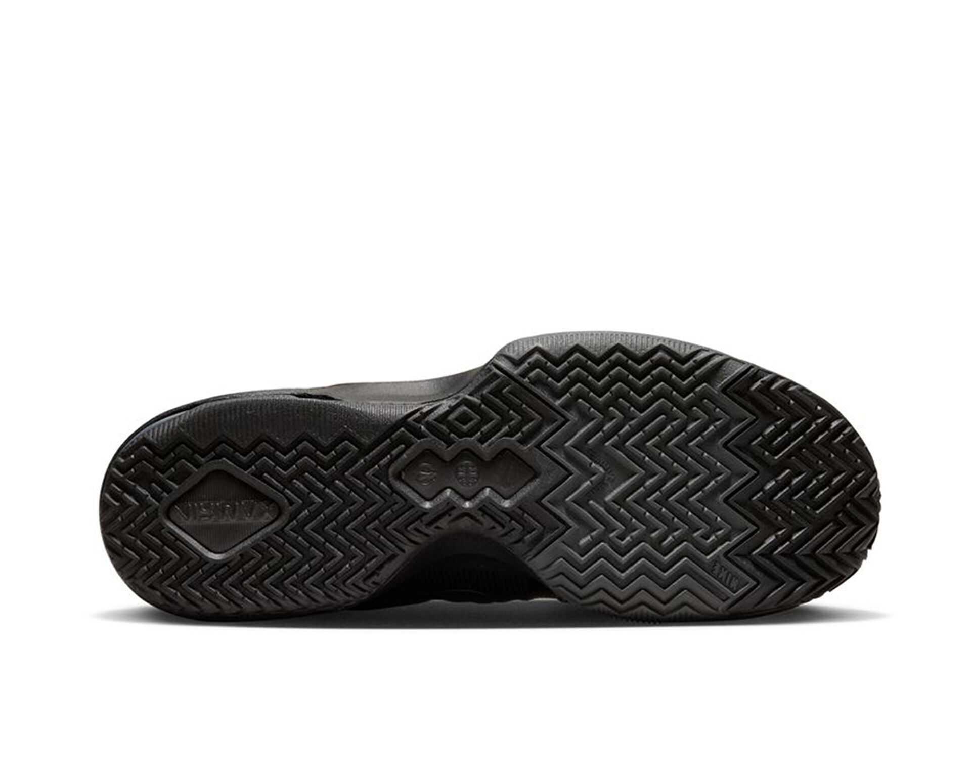 کفش های بسکتبال Air Max Impact 4