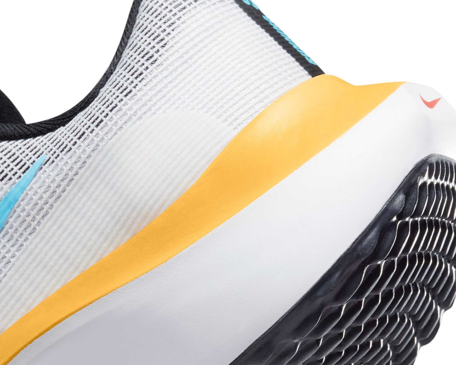 کفش دویدن Wmns Zoom Fly 5