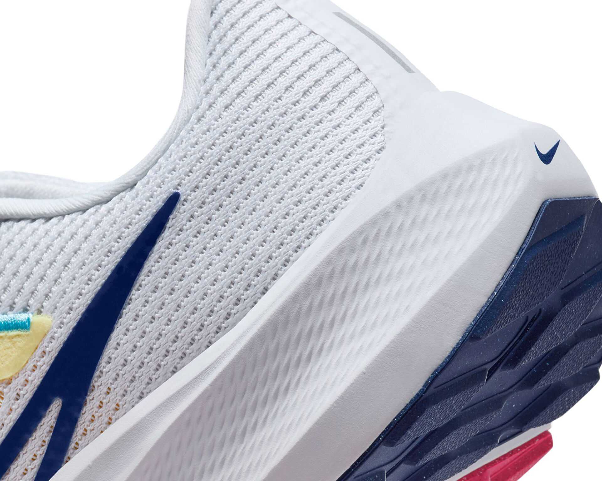 کفش دویدن Air Zoom Pegasus 39 Shield
