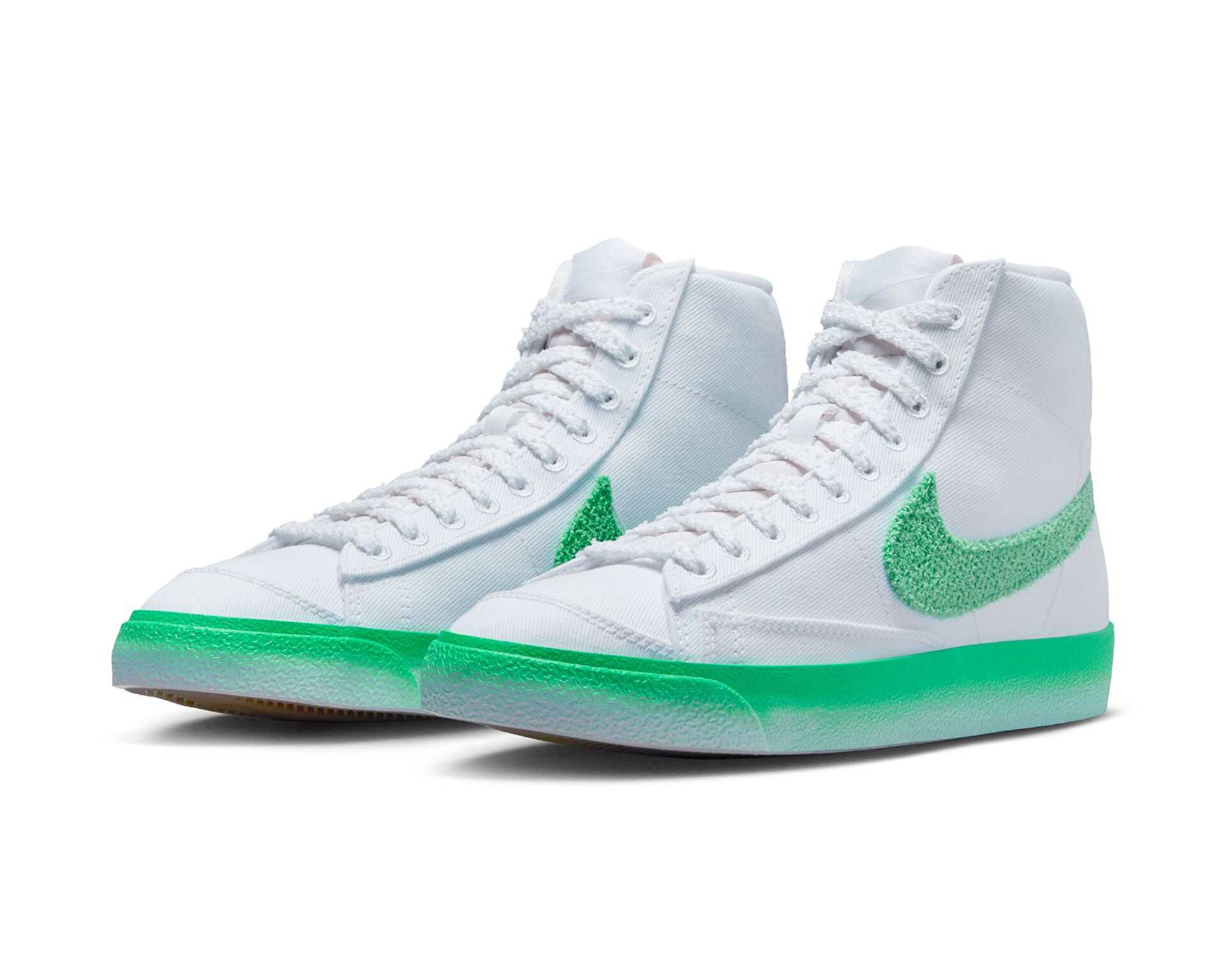 کفش های روزانه W Blazer Mid '77
