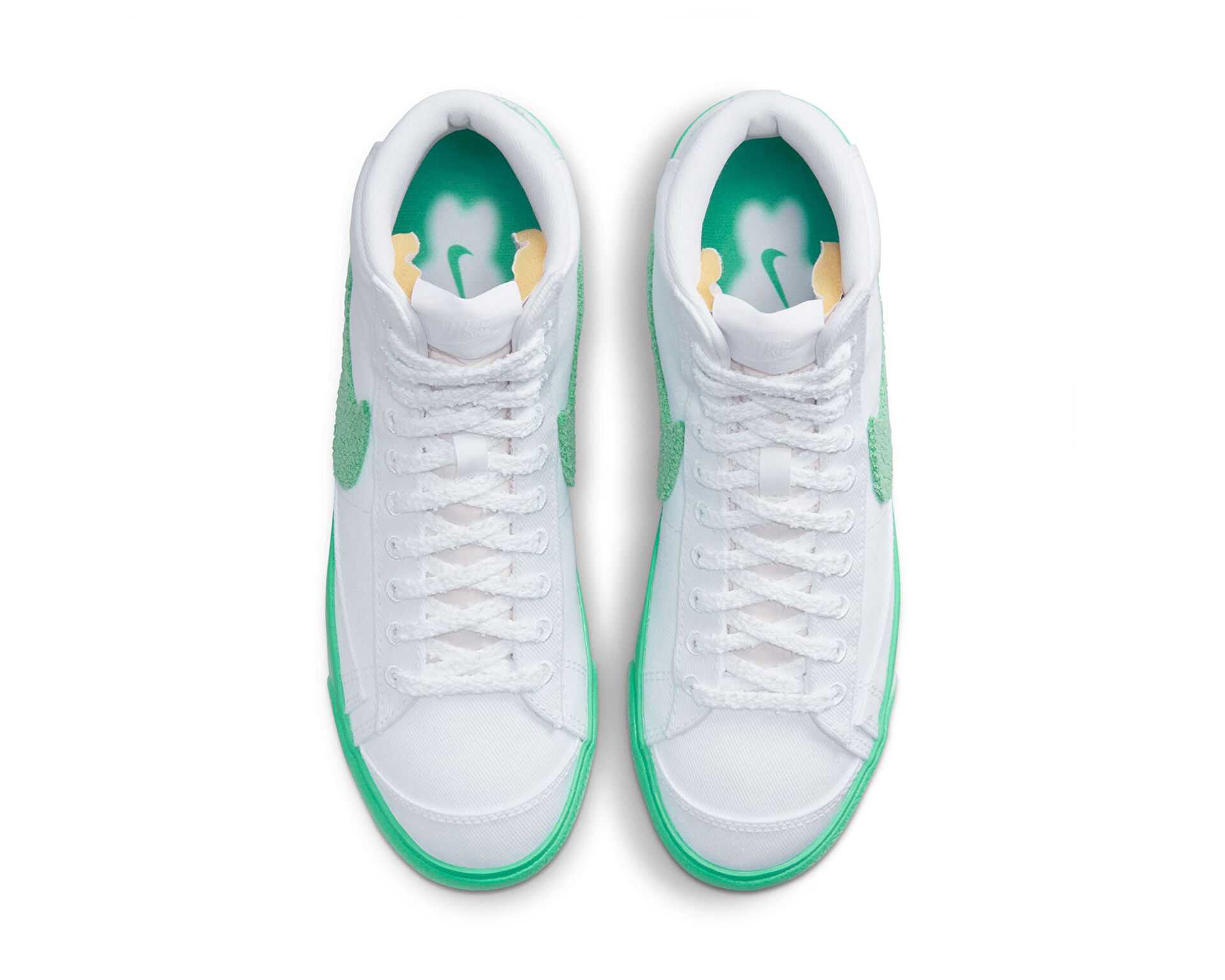 کفش های روزانه W Blazer Mid '77