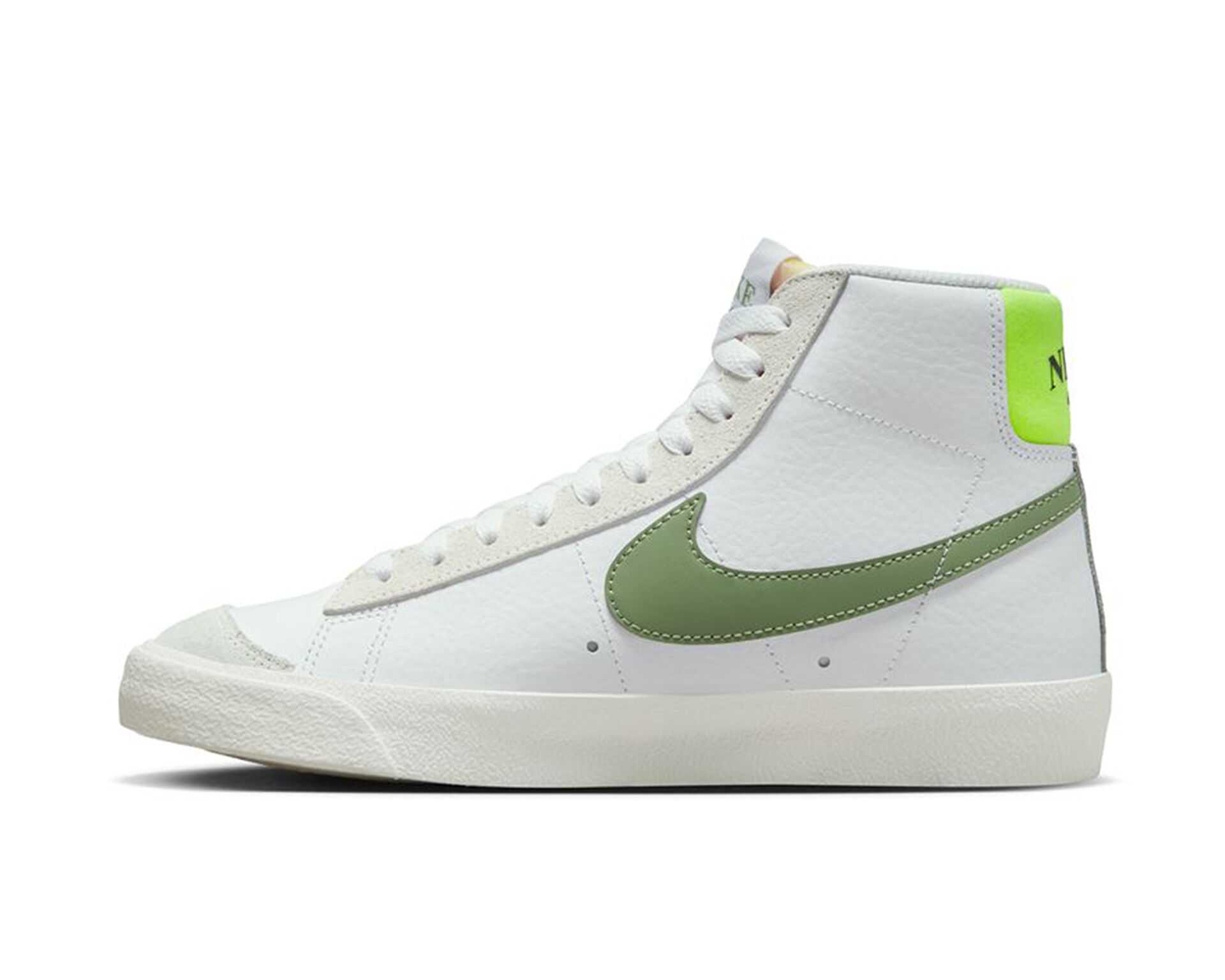 کفش های روزانه W Blazer Mid '77