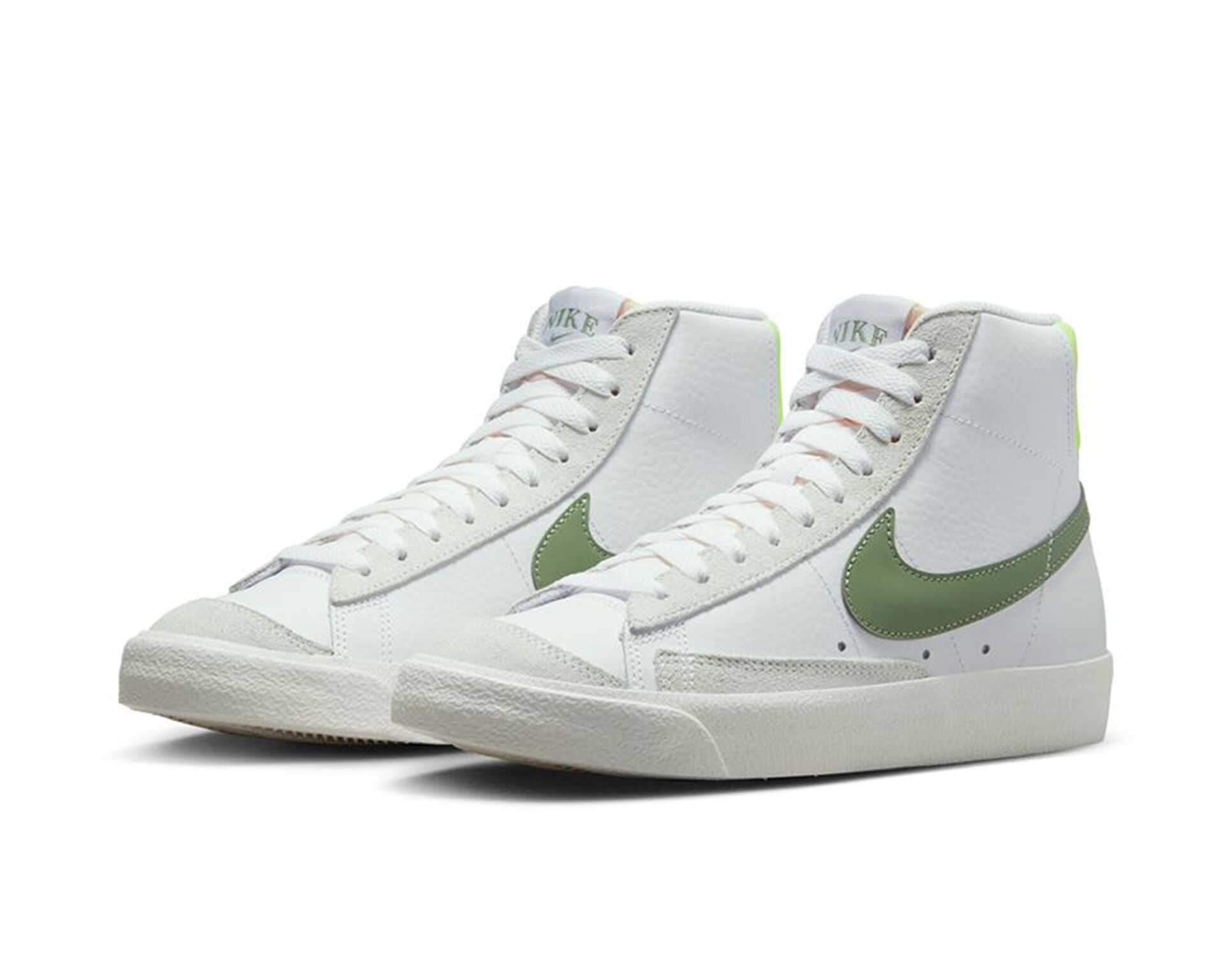 کفش های روزانه W Blazer Mid '77