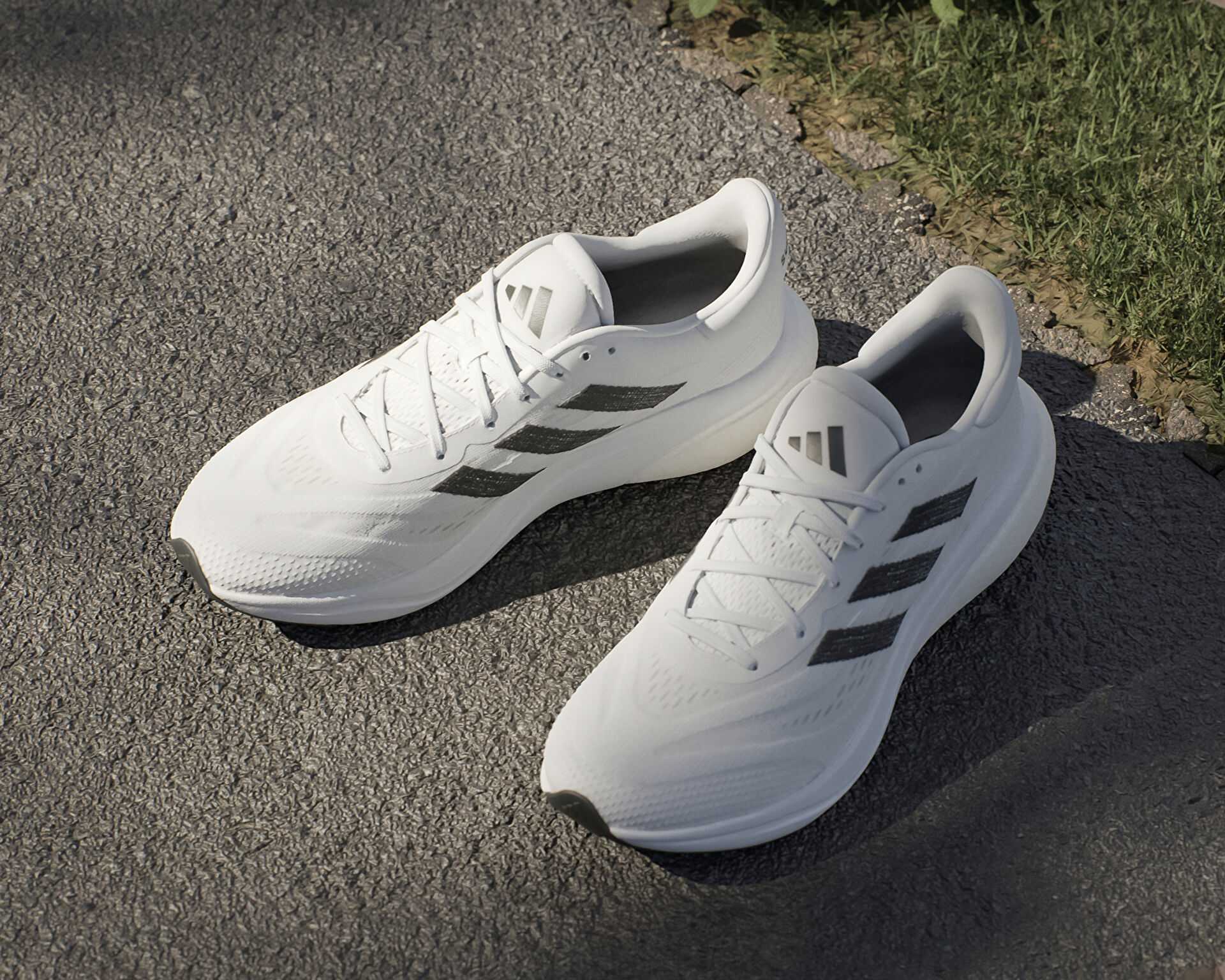کفش دویدن Supernova Stride W