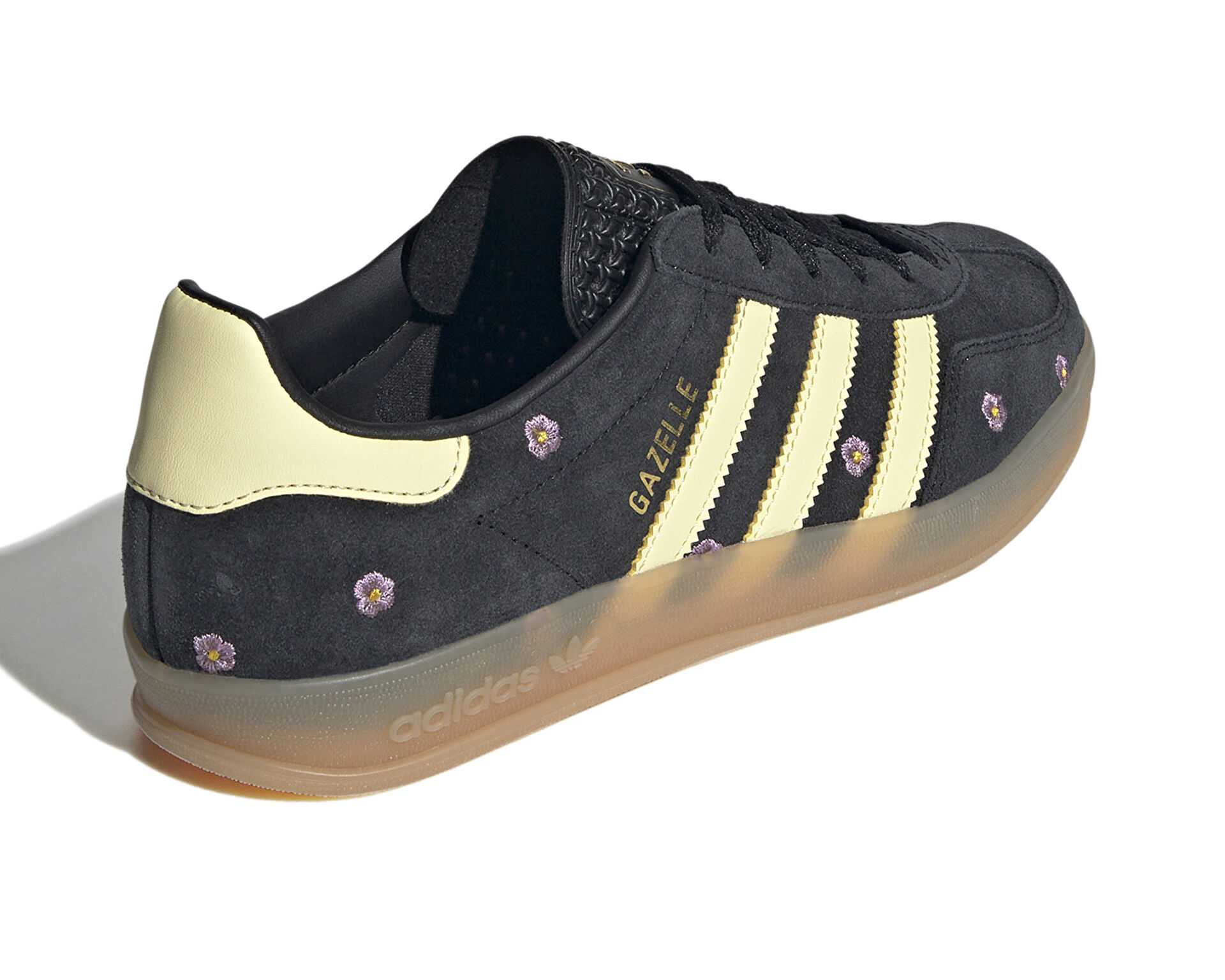 کفش های روزانه Adidas Gazelle 85