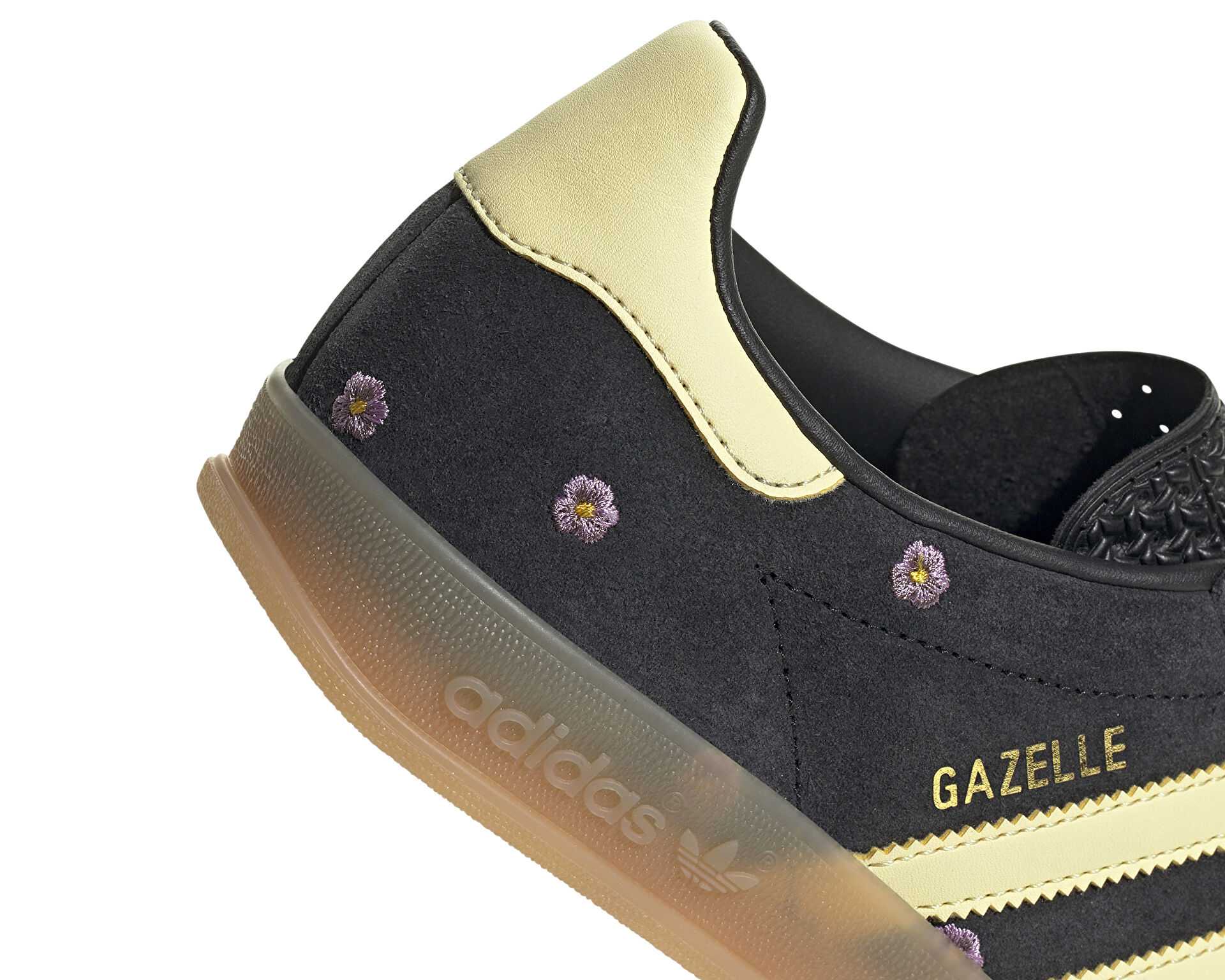 کفش های روزانه Adidas Gazelle 85