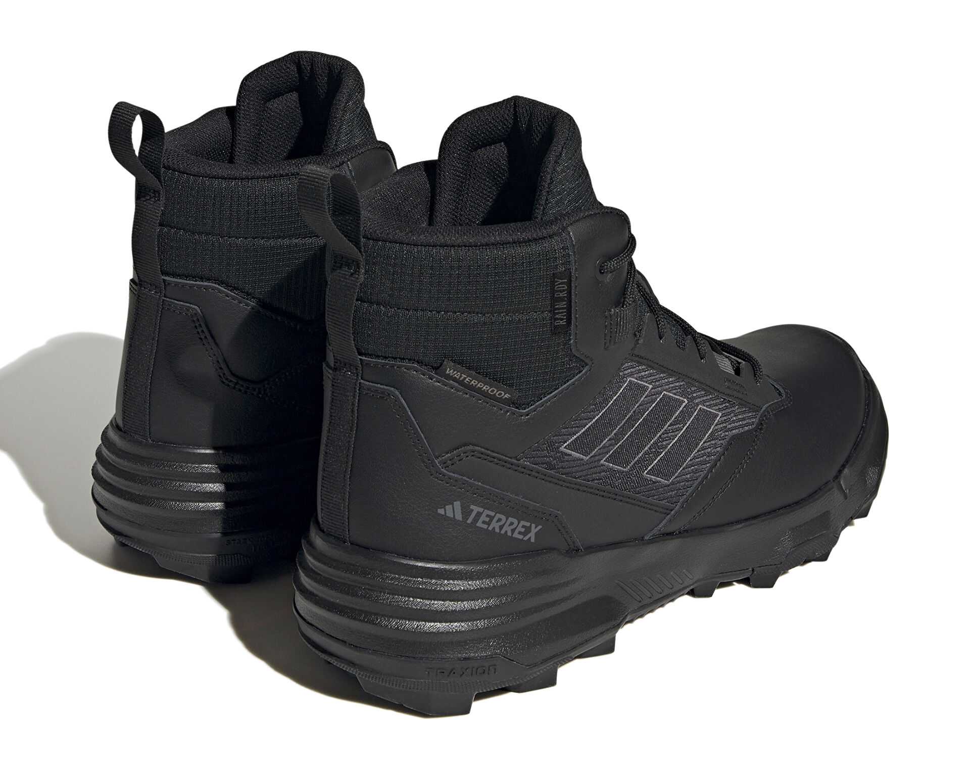 چکمه و کفش کوهنوردی adidas Terrex Unity Lea Mid R.Rdy