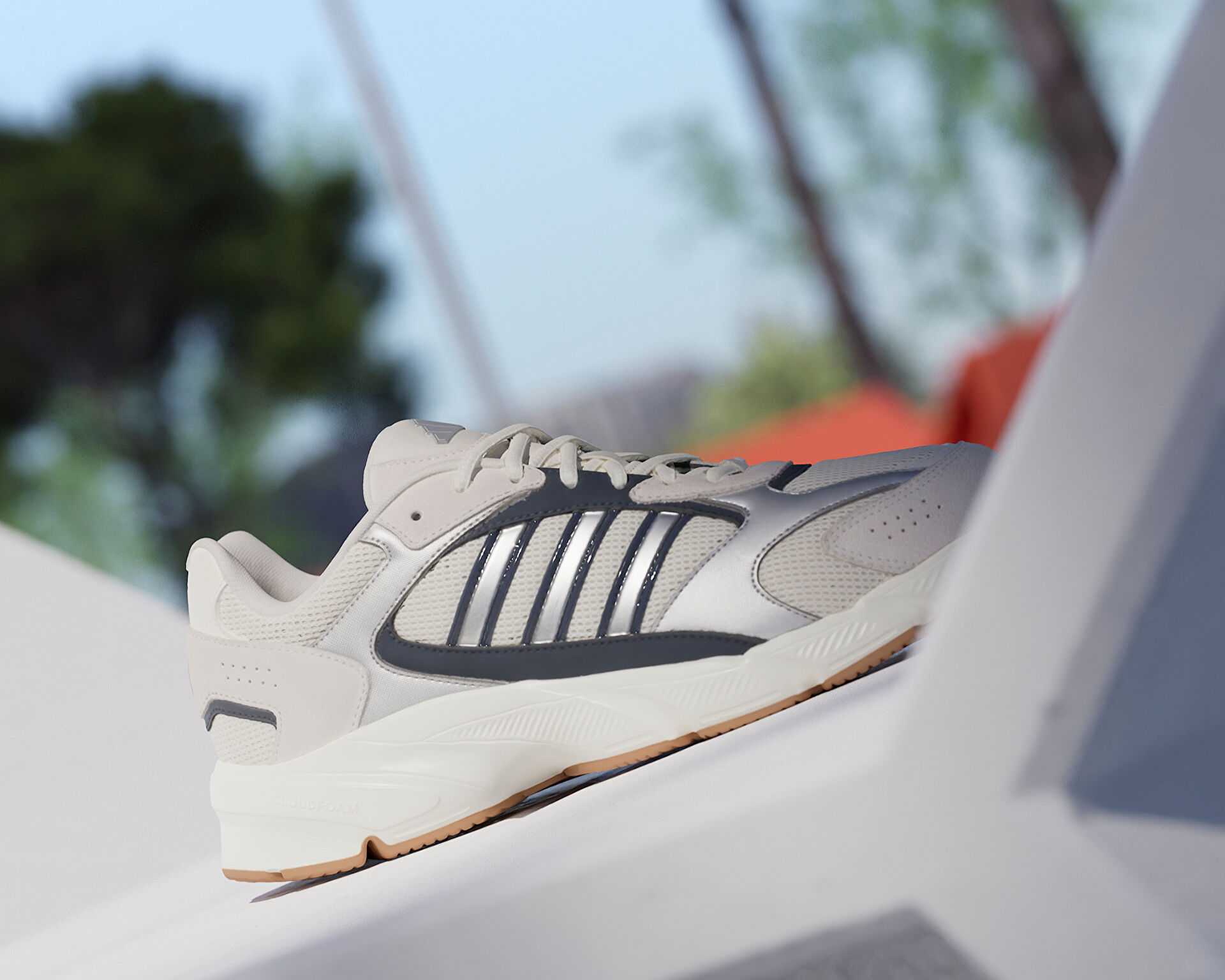 کفش های روزانه Adidas Crzychaos 2000