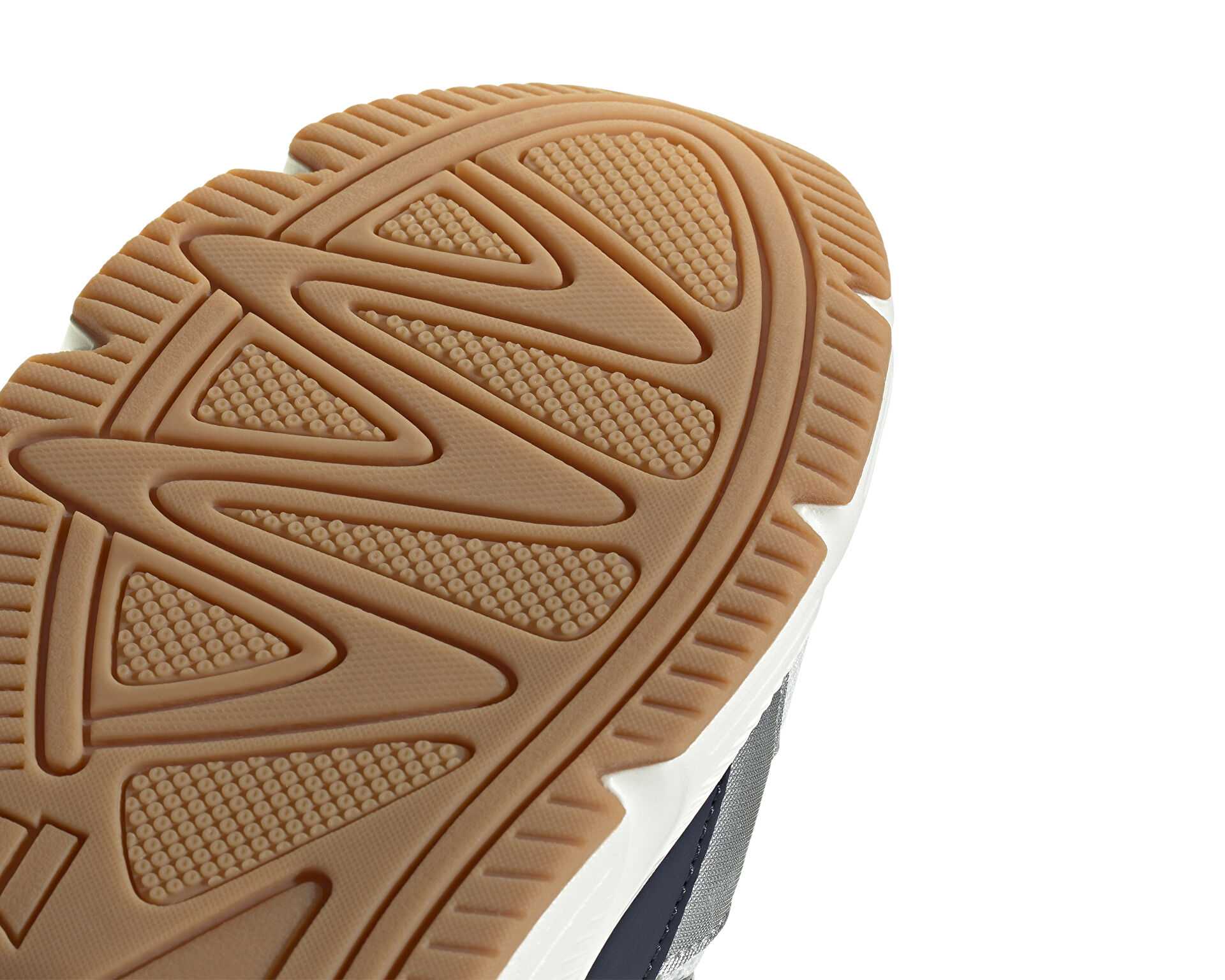 کفش های روزانه Adidas Crzychaos 2000
