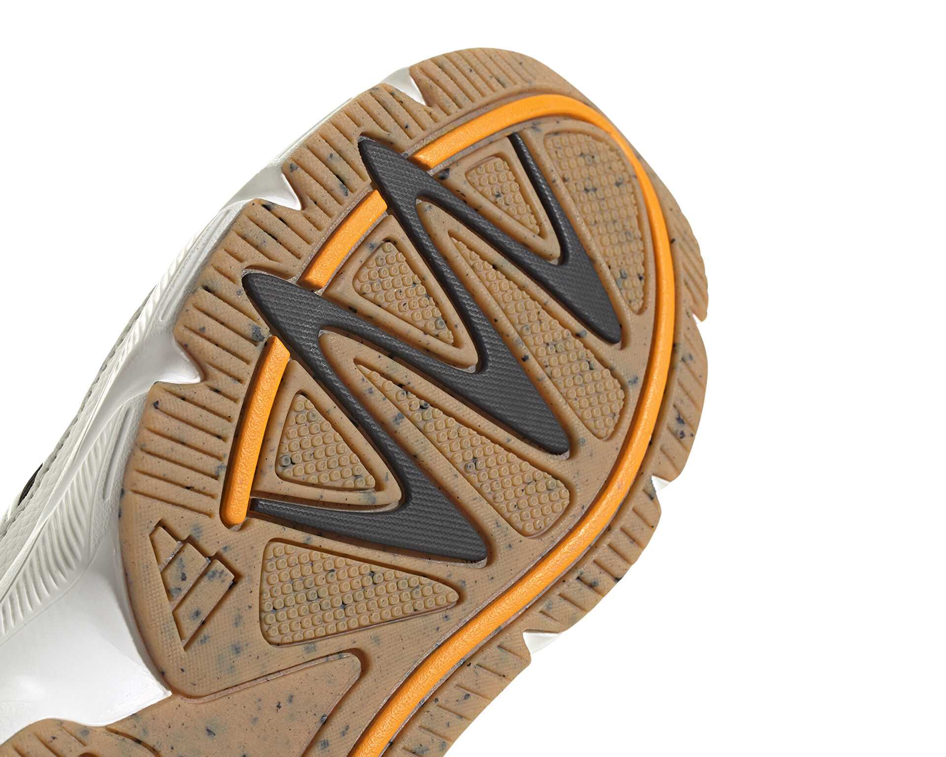 کفش دویدن Adidas Crazychaos 2000