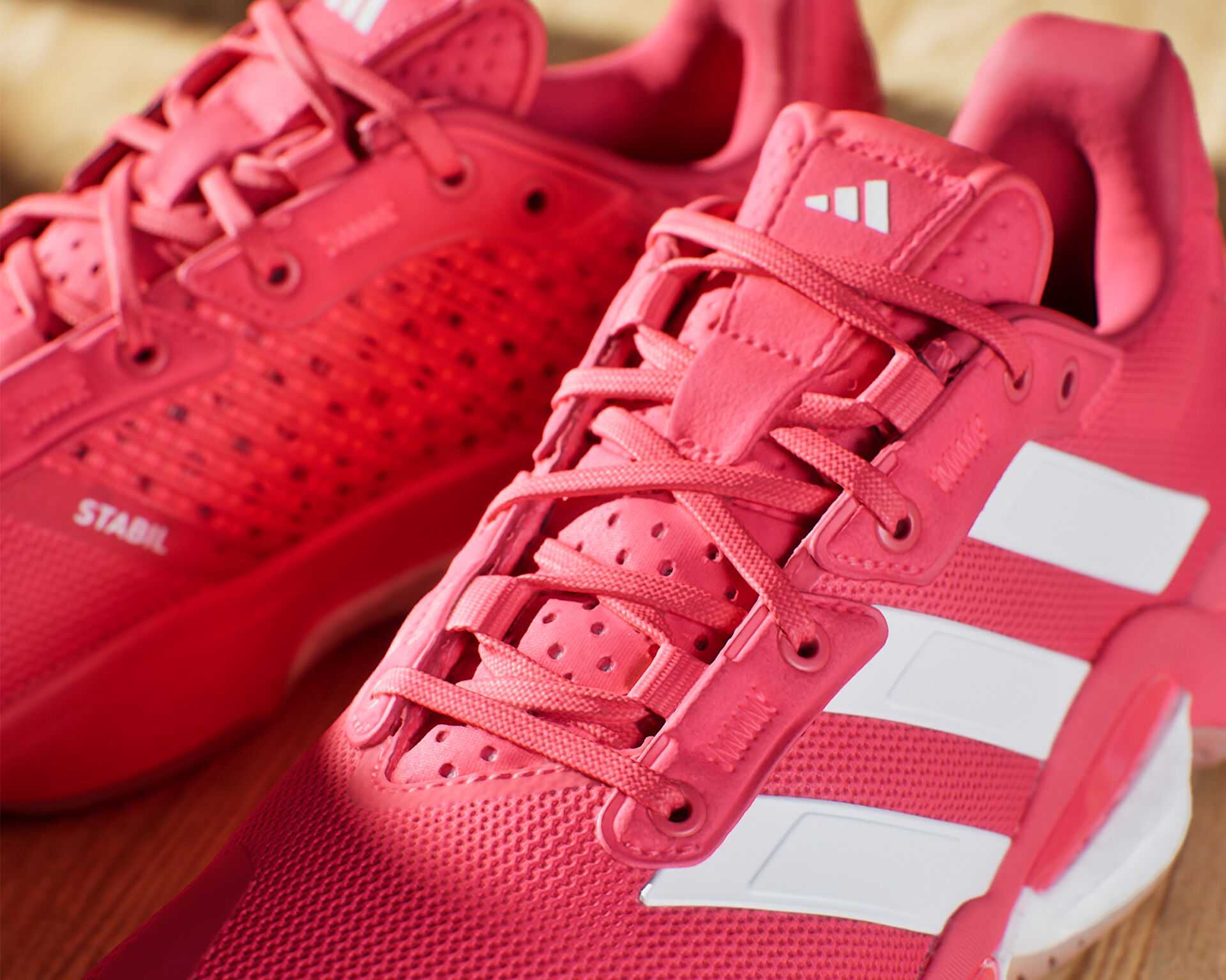 کفش داخلی/سالن Adidas Stabil 16 W