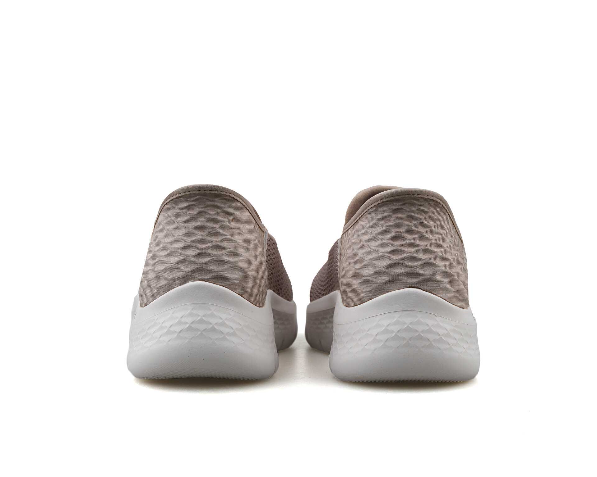 کفش های روزانه Go Walk Flex