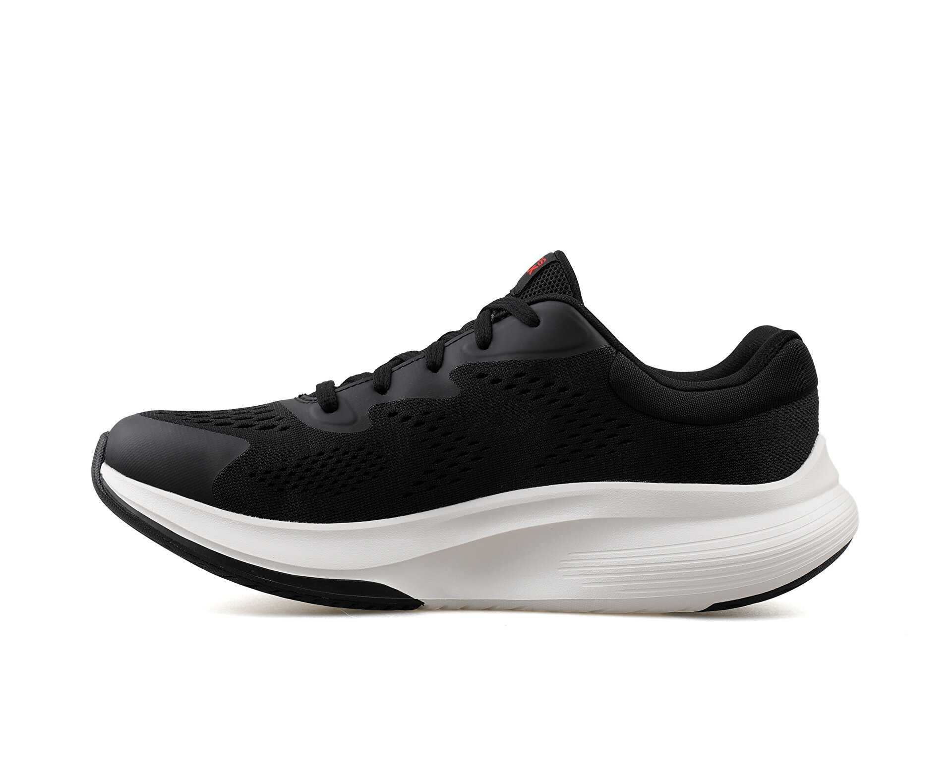 کفش دویدن Skechers Go Walk Max Walker