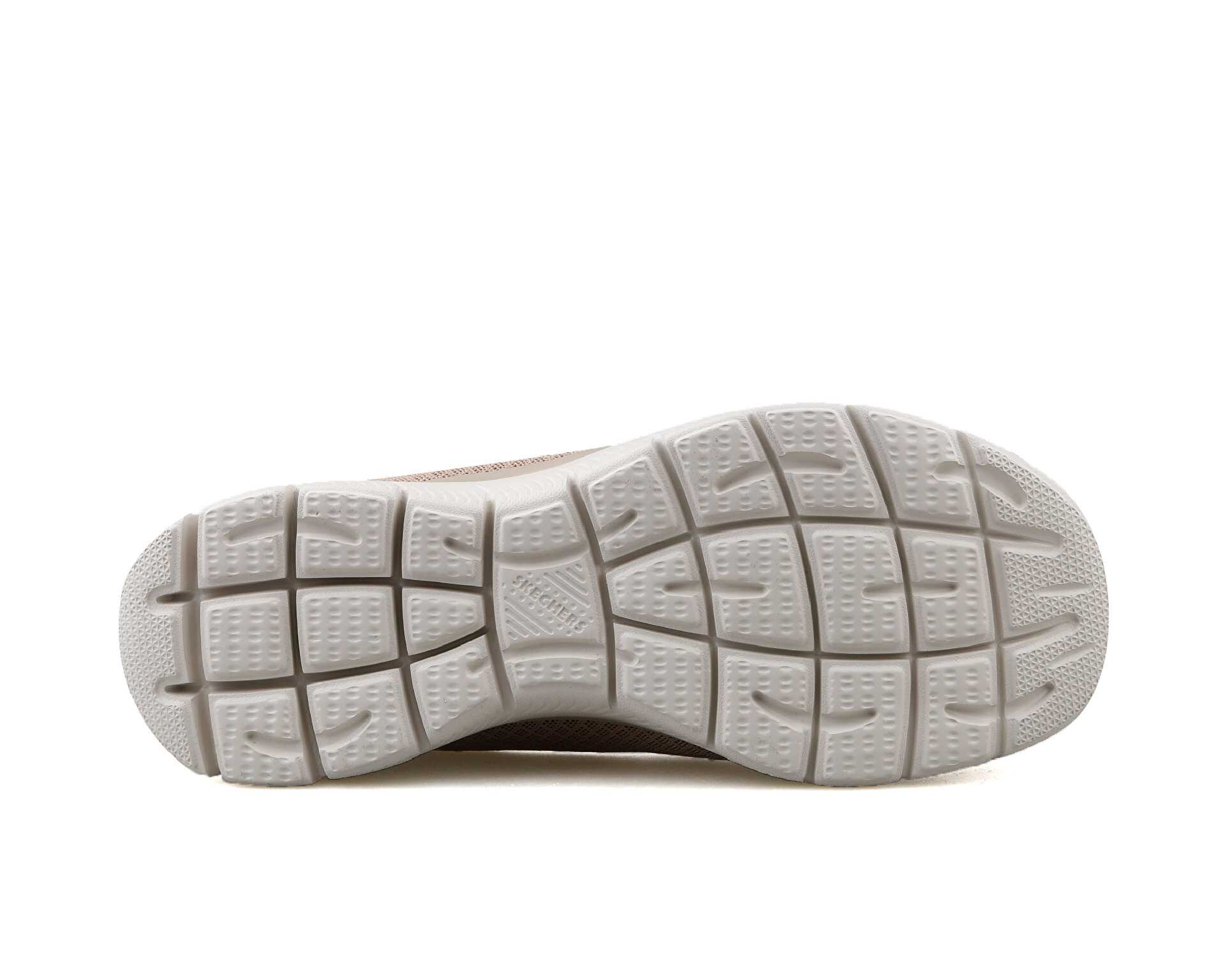 کفش های روزانه Summits