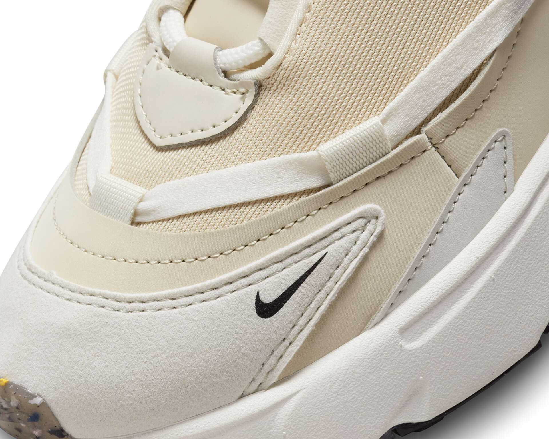 کفش های روزانه W Air Max Furyosa Nrg