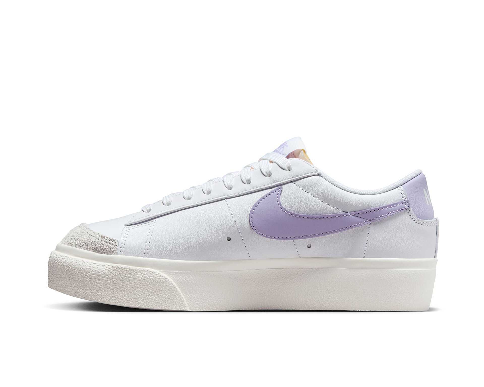 کفش های روزانه W Blazer Low Platform