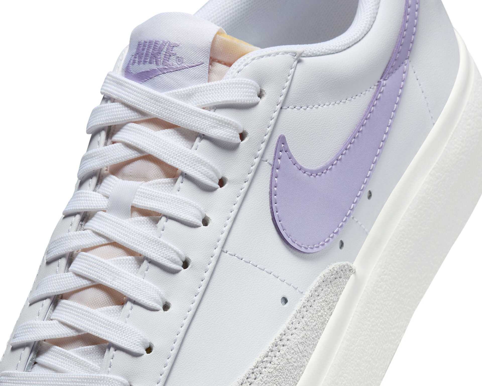 کفش های روزانه W Blazer Low Platform