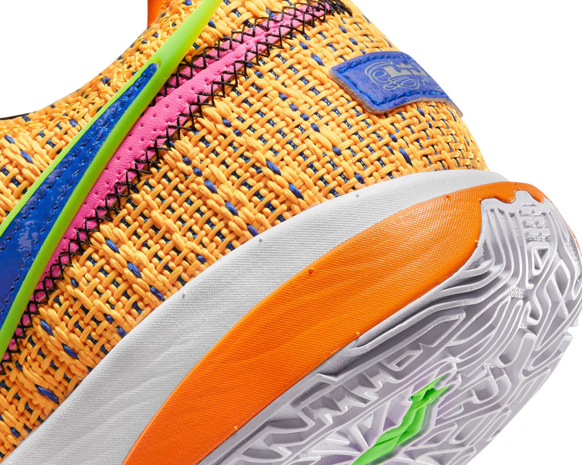 کفش های بسکتبال Lebron Xx