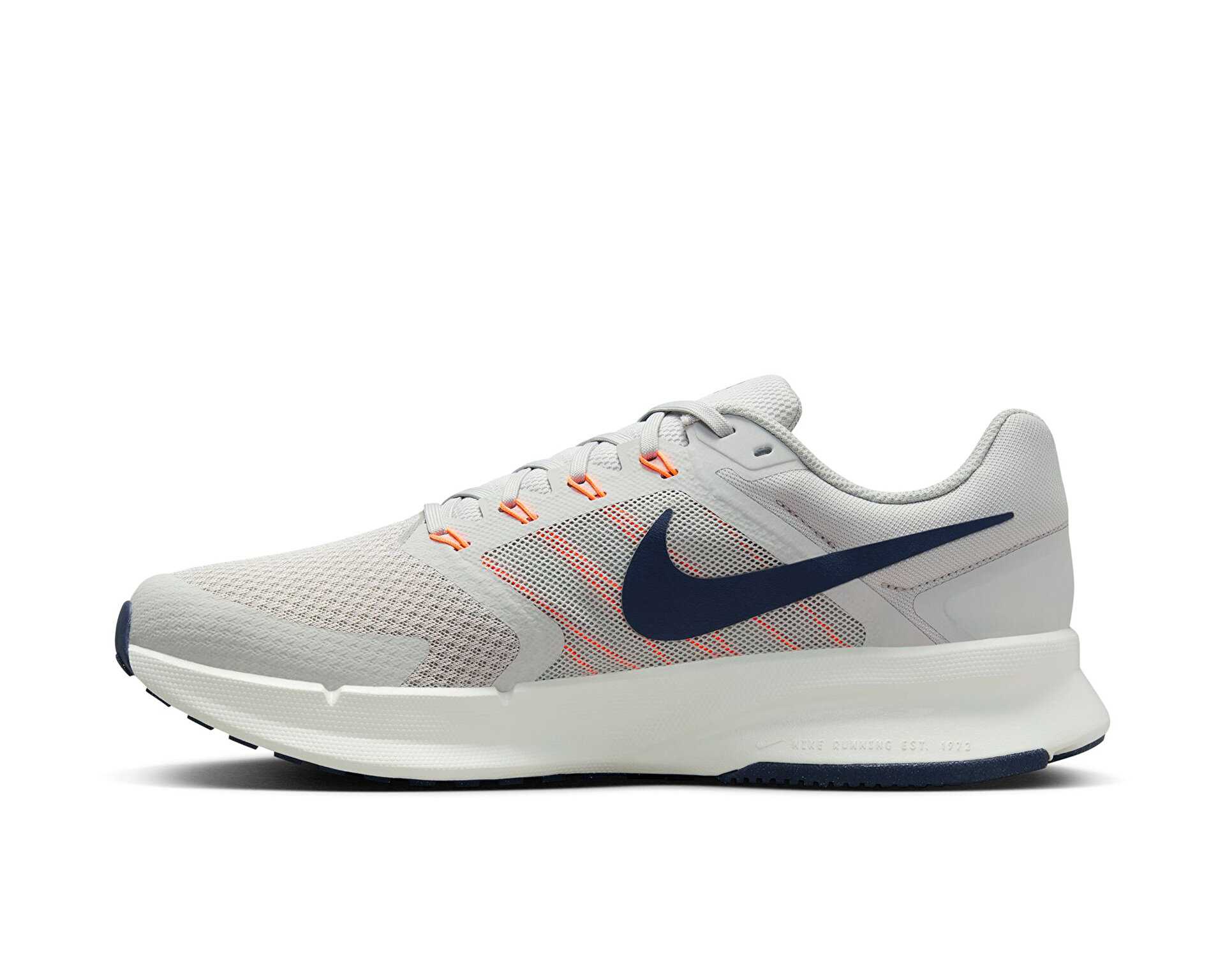کفش دویدن Nike Run Swift 3