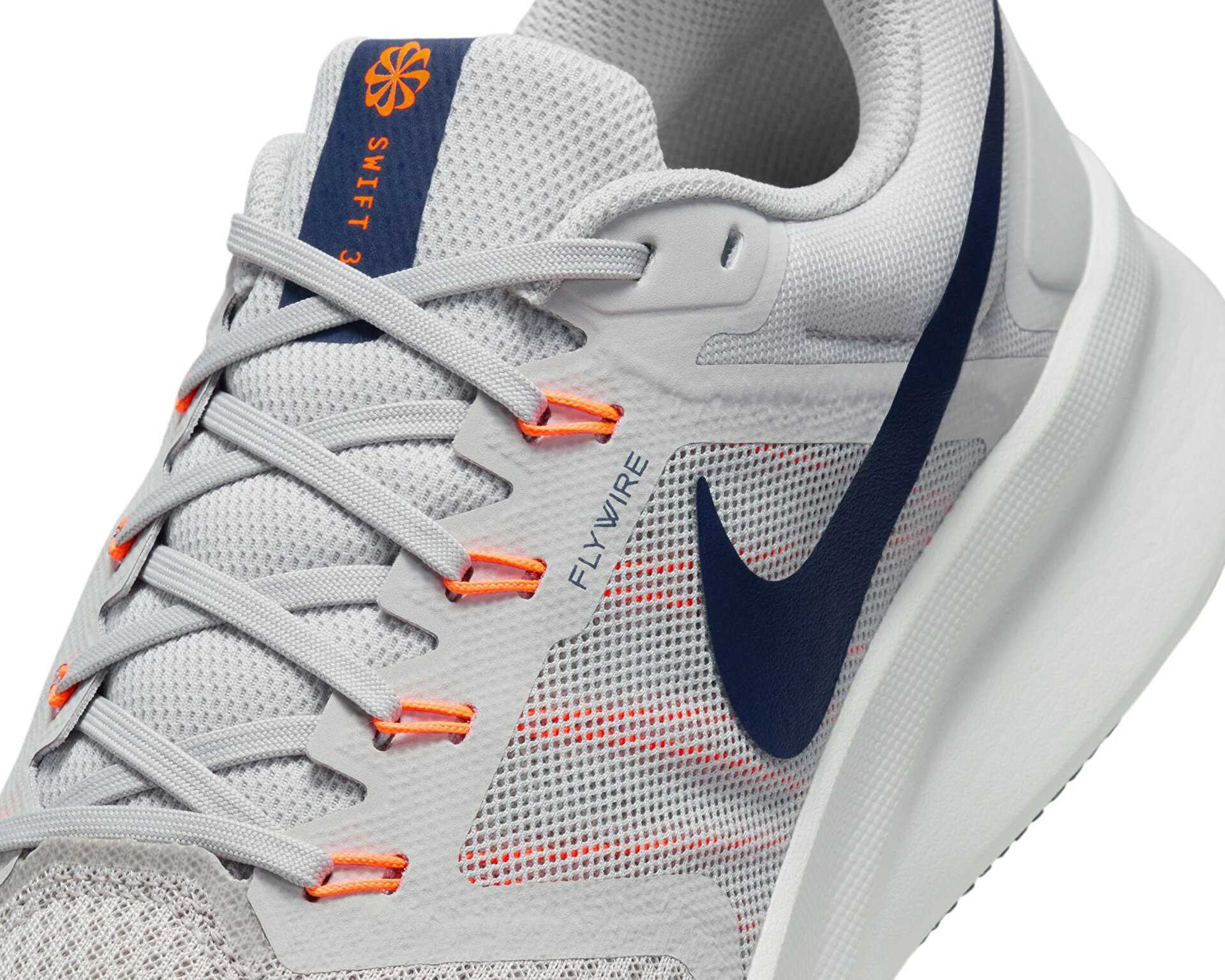 کفش دویدن Nike Run Swift 3