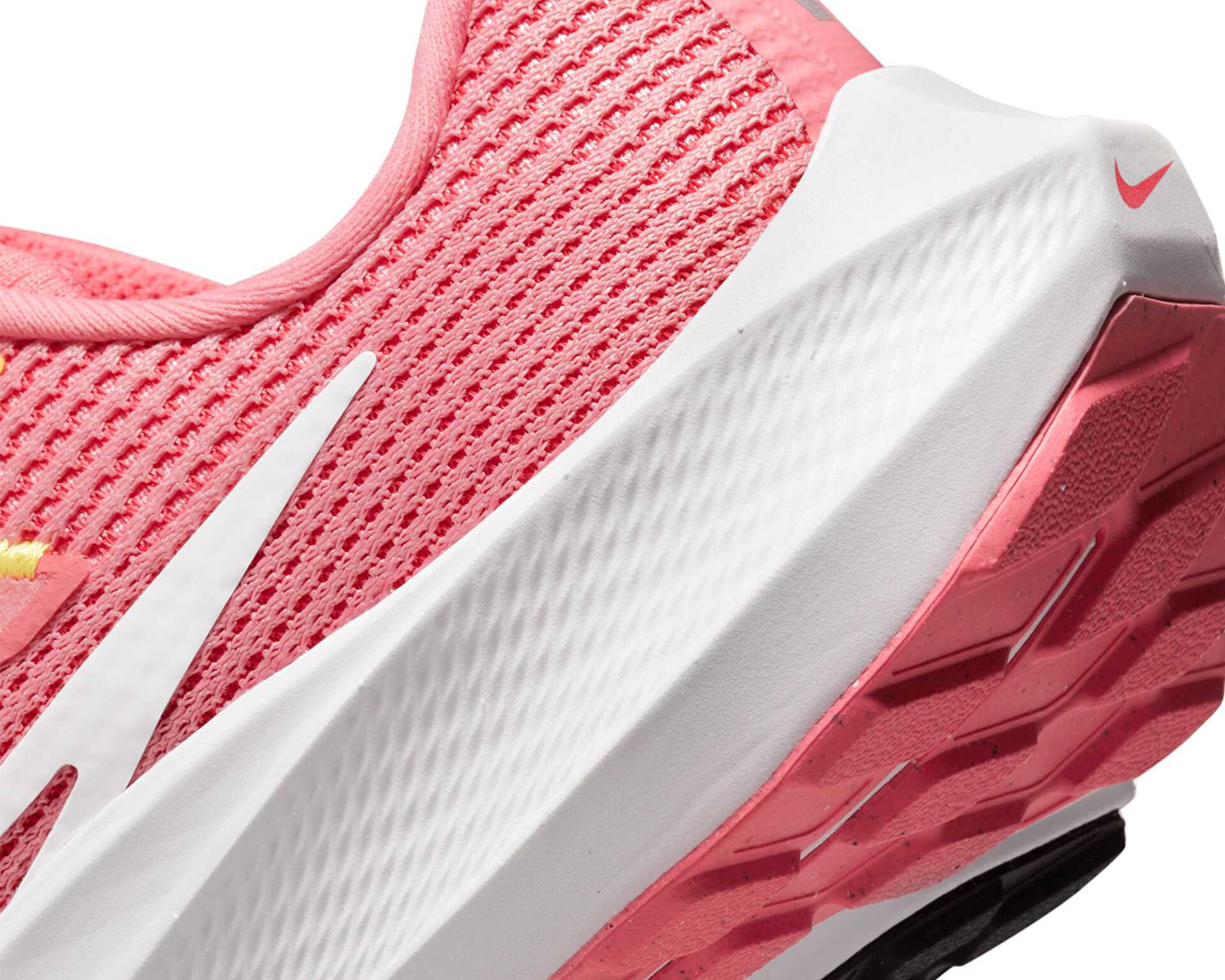 کفش دویدن Pegasus 40 Premium