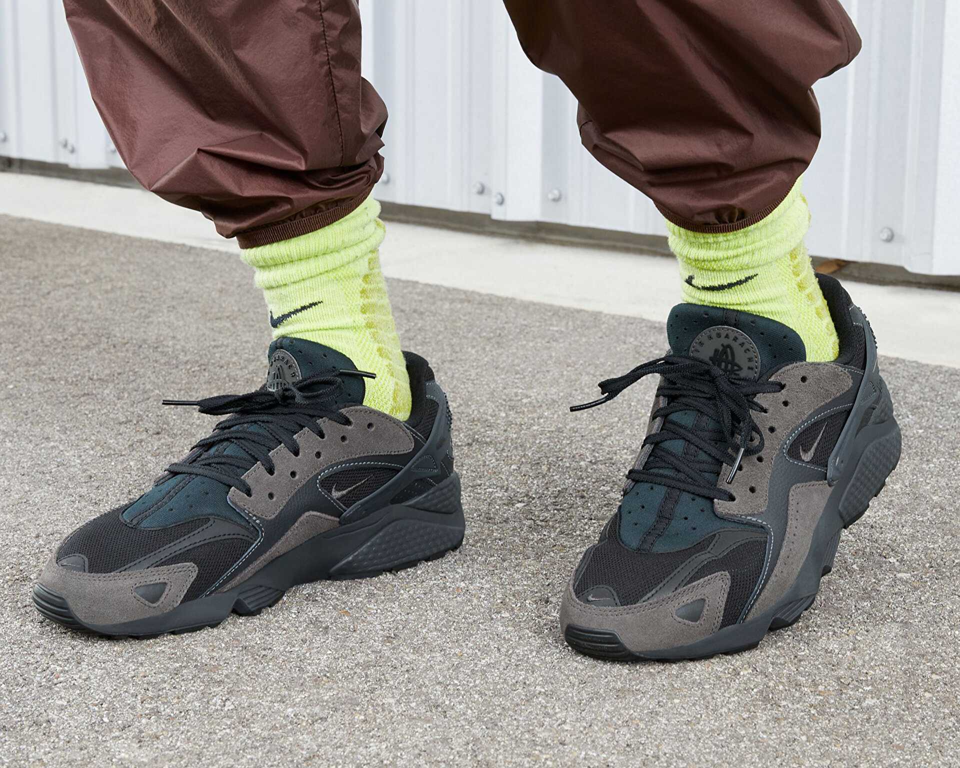 کفش های روزانه Air Huarache Runner