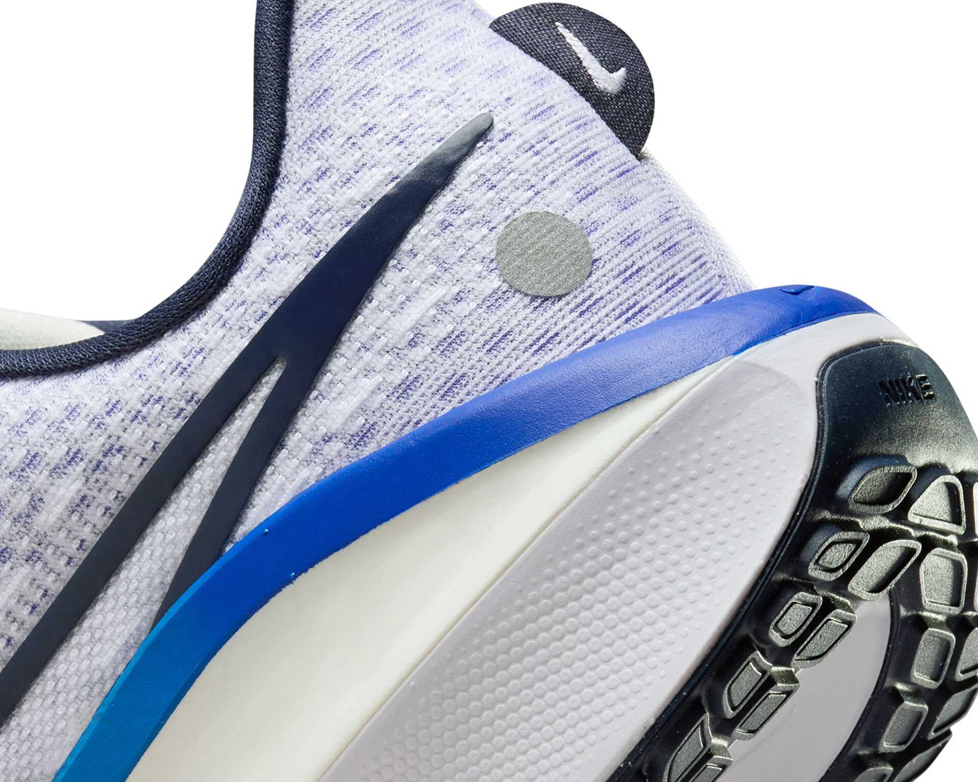 کفش دویدن Vomero 17