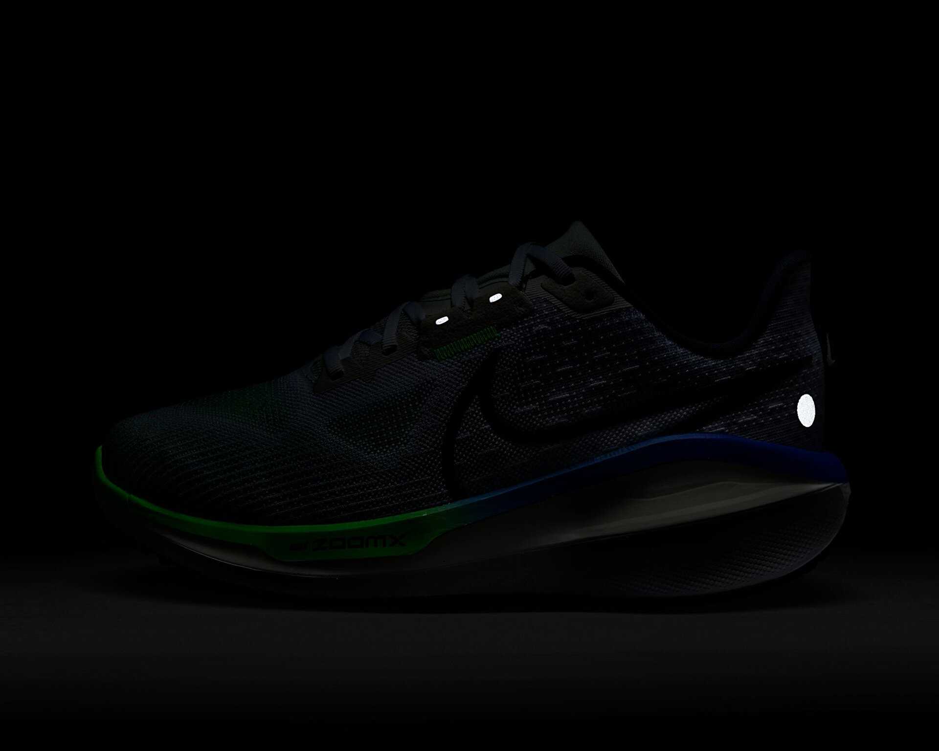 کفش دویدن Vomero 17