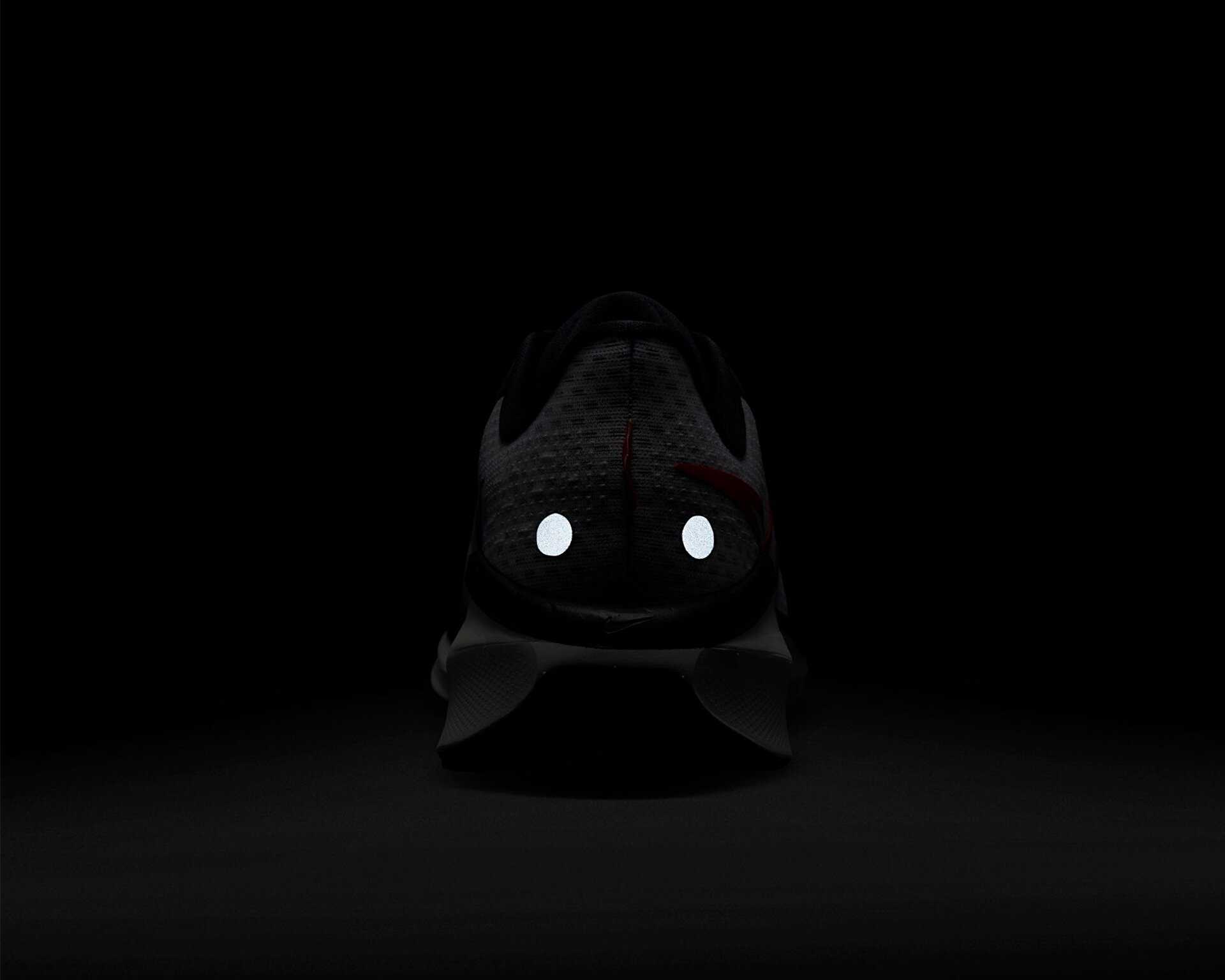 کفش دویدن Vomero 17