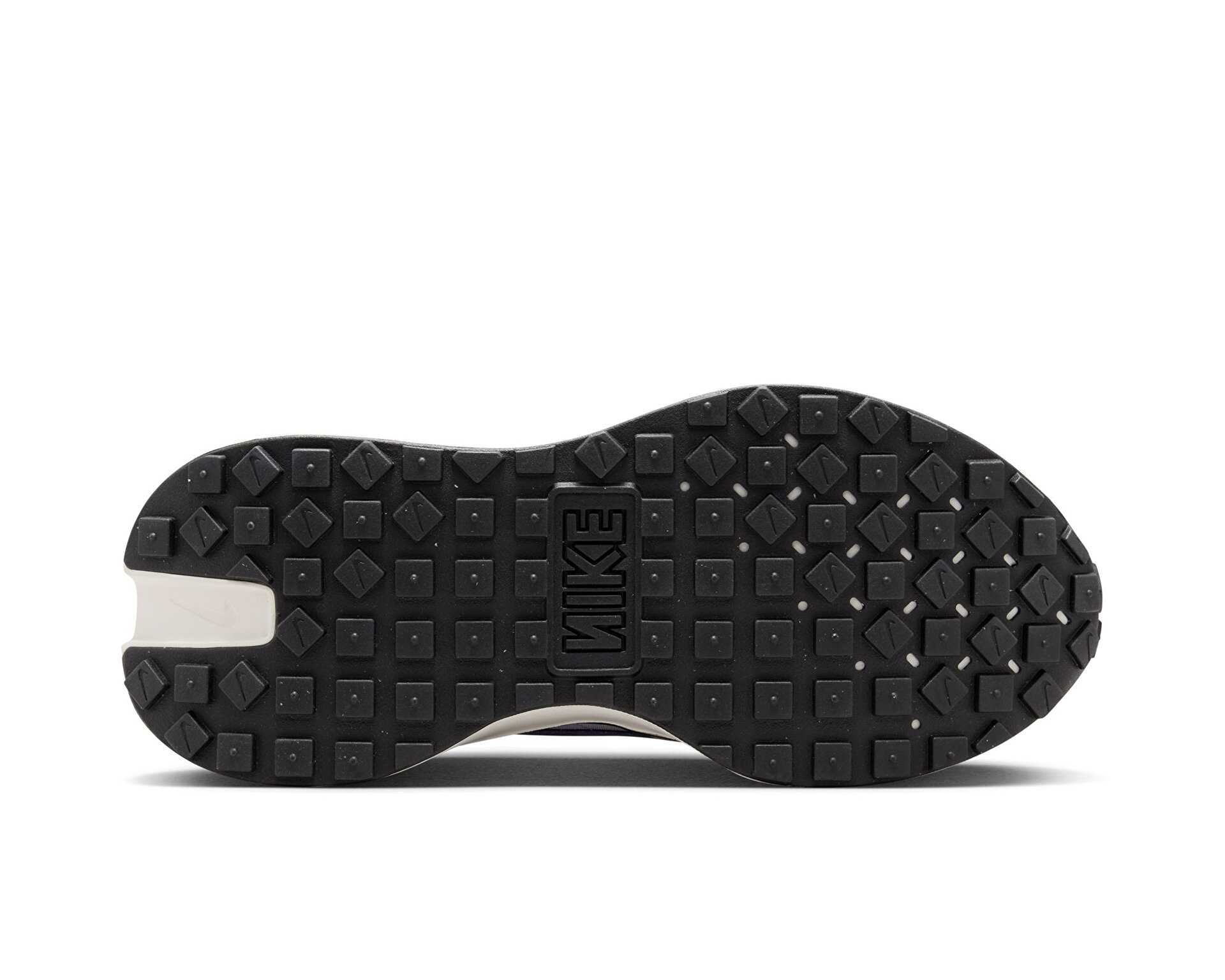 کفش های روزانه Nike Phoenix Waffle