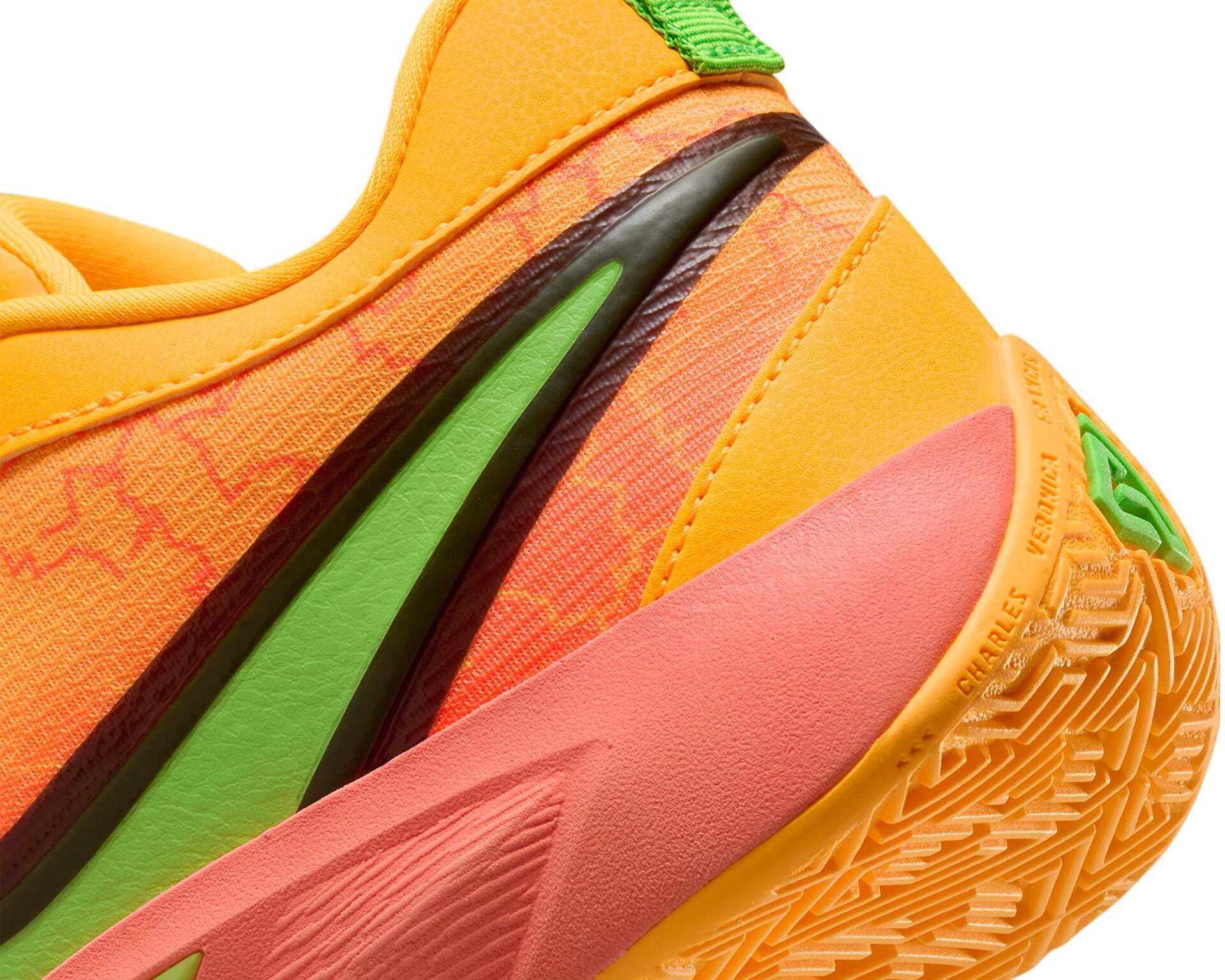 کفش بسکتبال جوانان Nike Giannis Freak 6 (Gs)