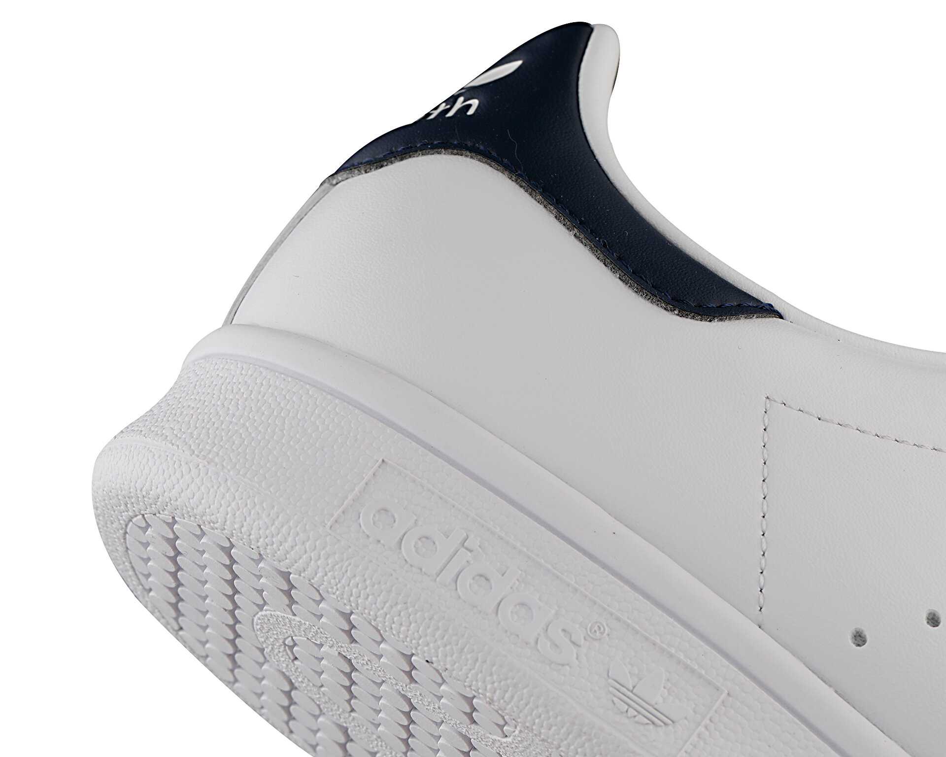 کفش های روزانه Stan Smith