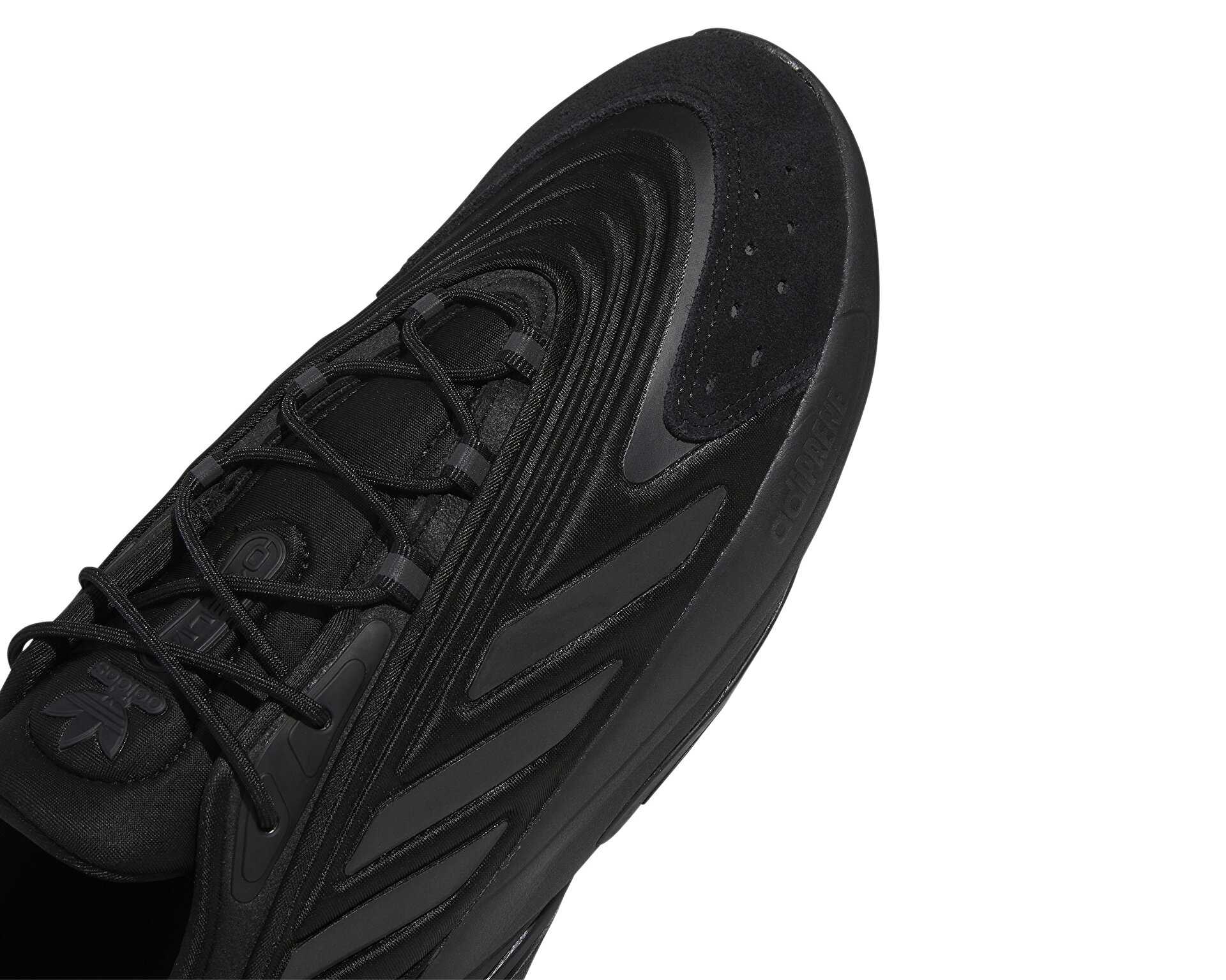 کفش های روزانه adidas Ozelia