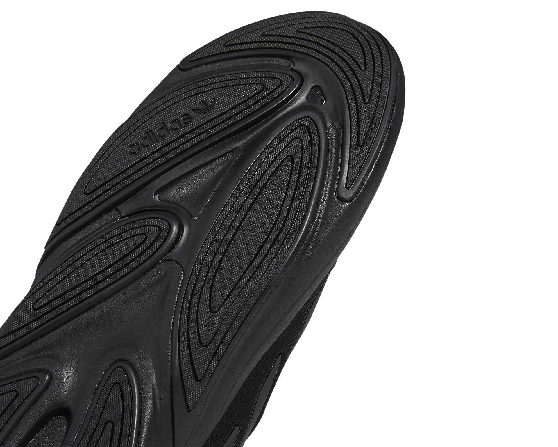 کفش های روزانه adidas Ozelia