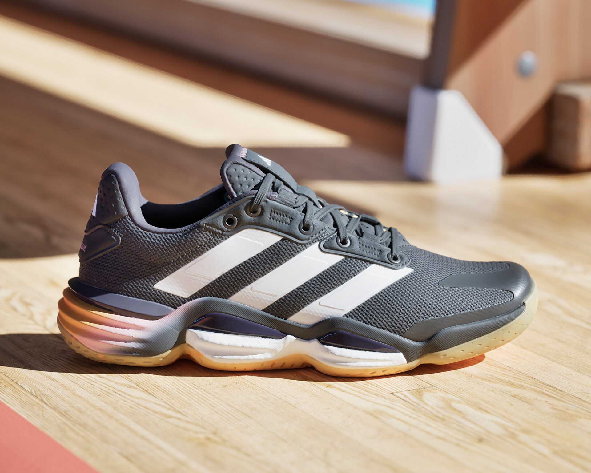 کفش داخلی/سالن Adidas Stabil 16 W