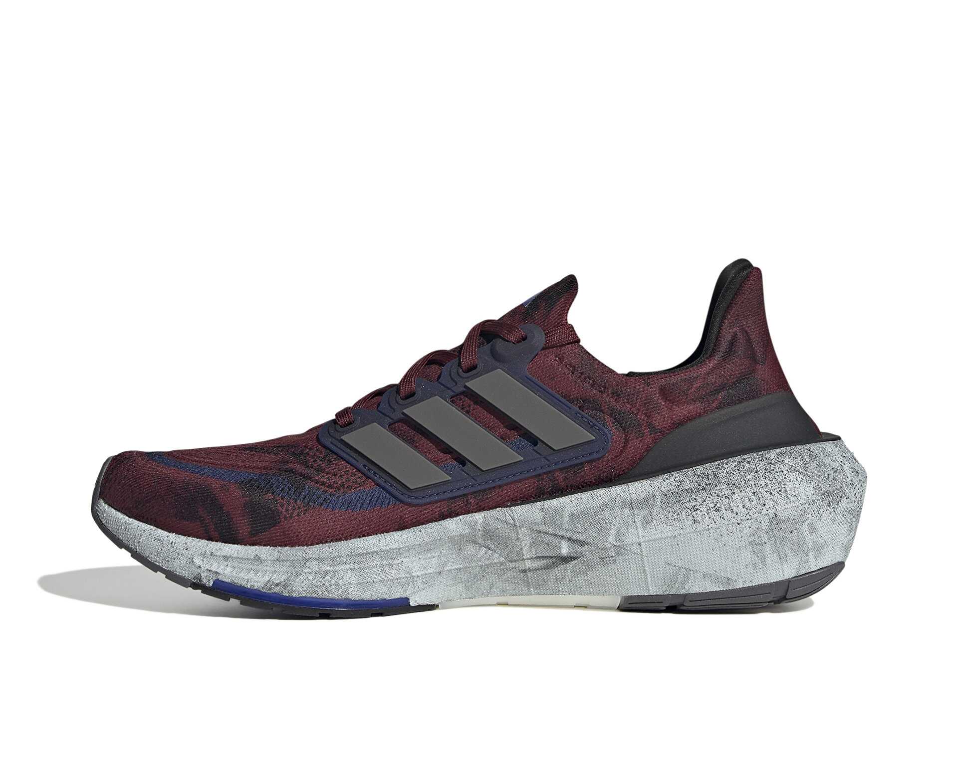 کفش دویدن Ultraboost 22