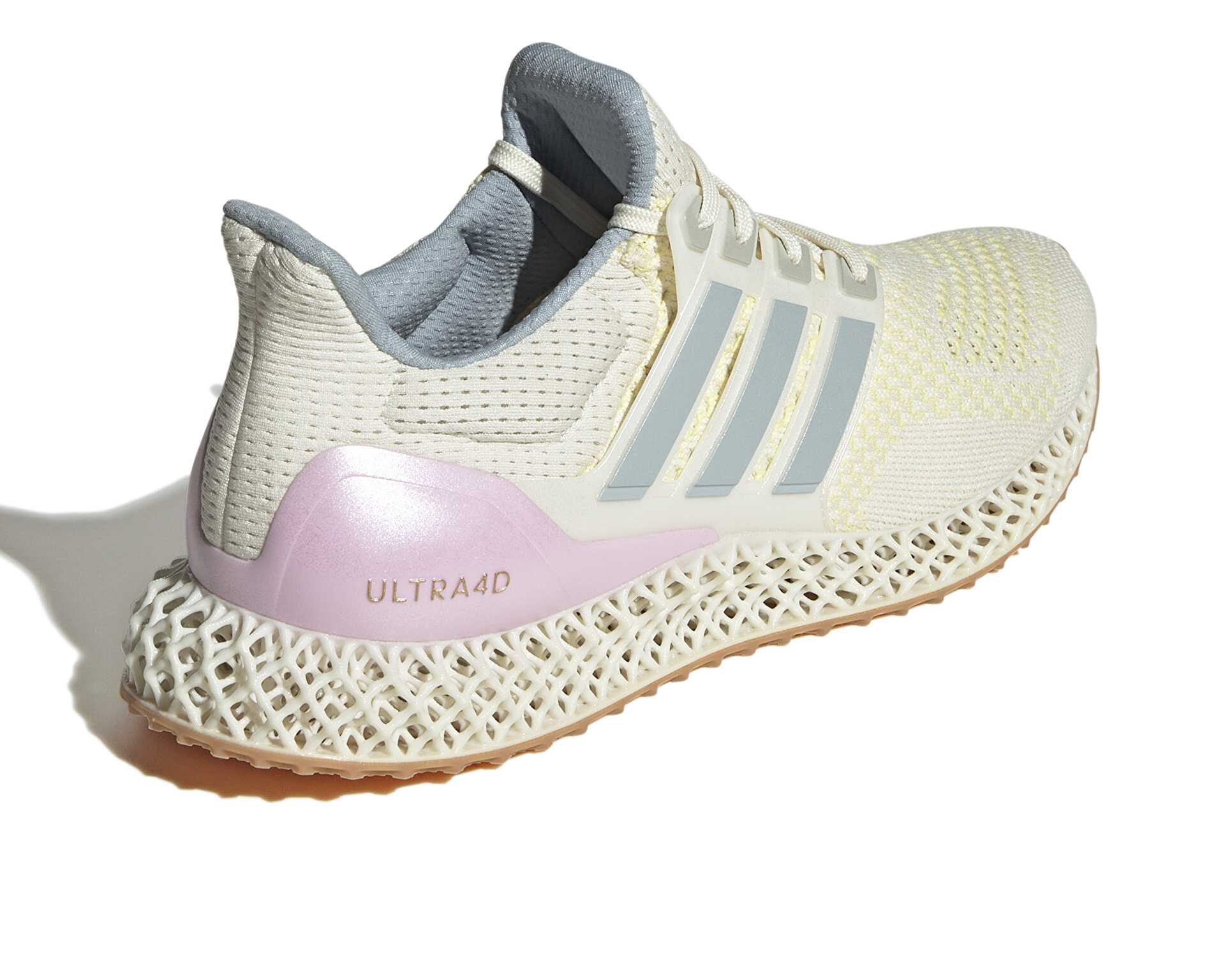 کفش دویدن Ultra 4D