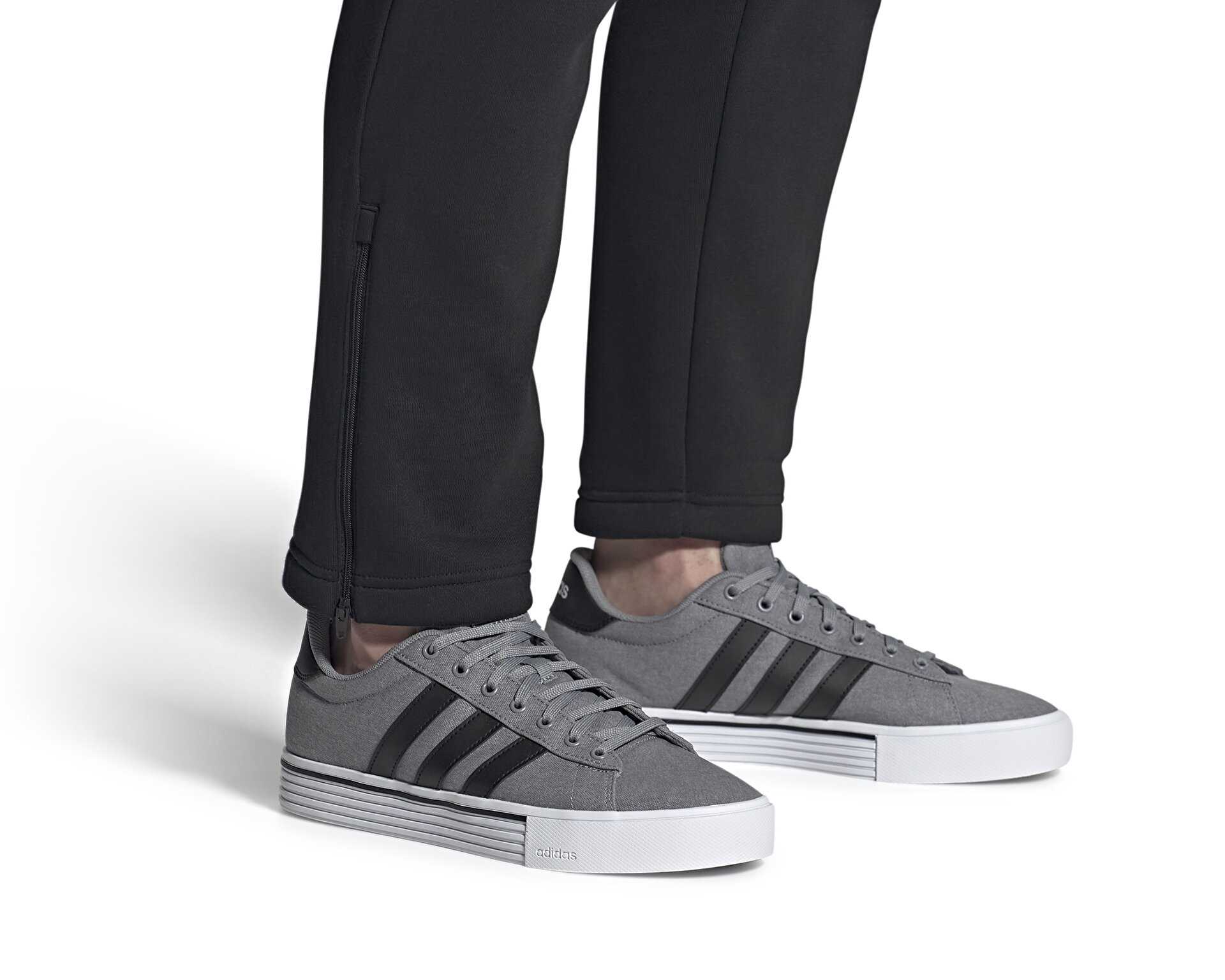 کفش های روزانه Adidas Daily 4.0