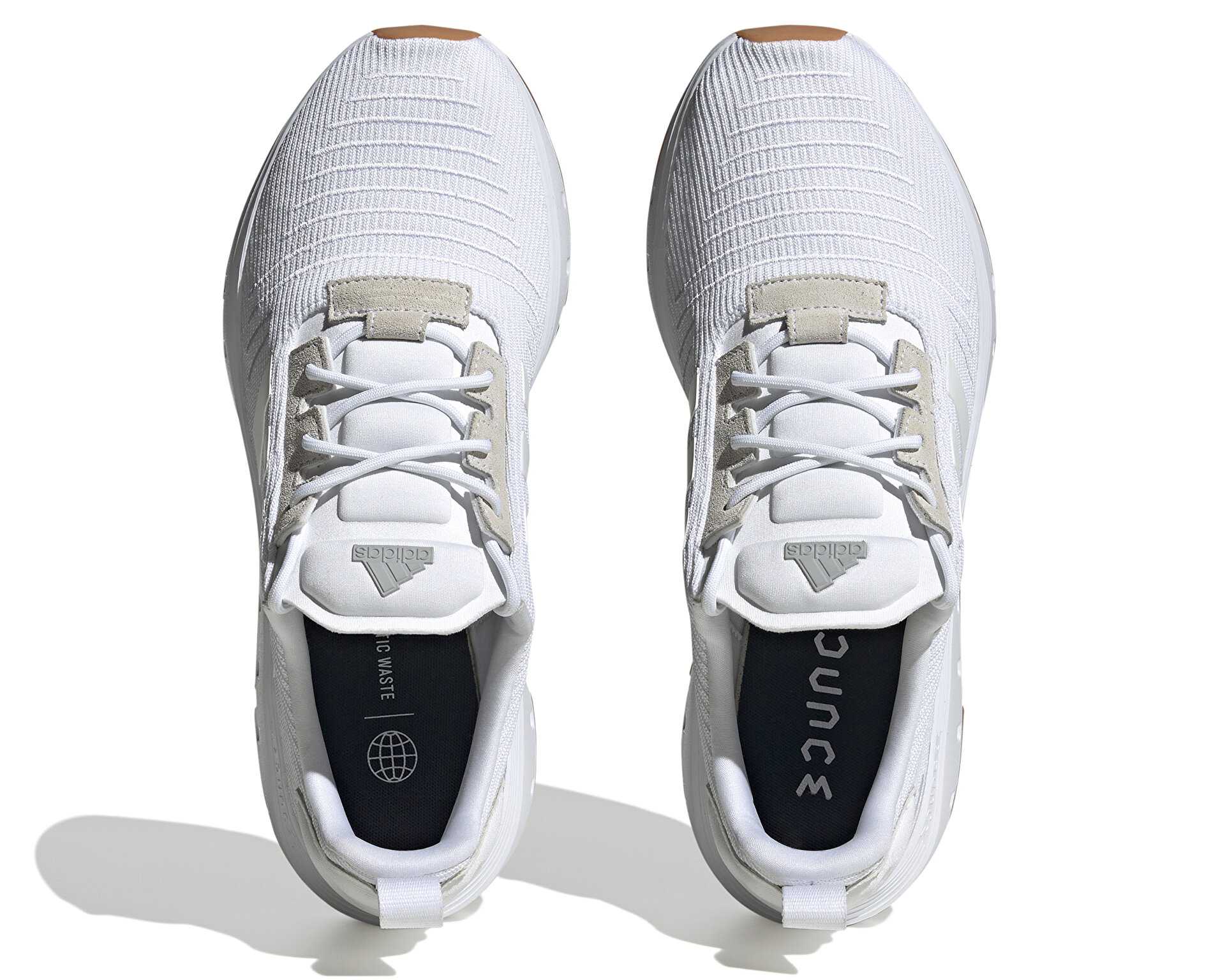 کفش دویدن Adidas Swift Run 23