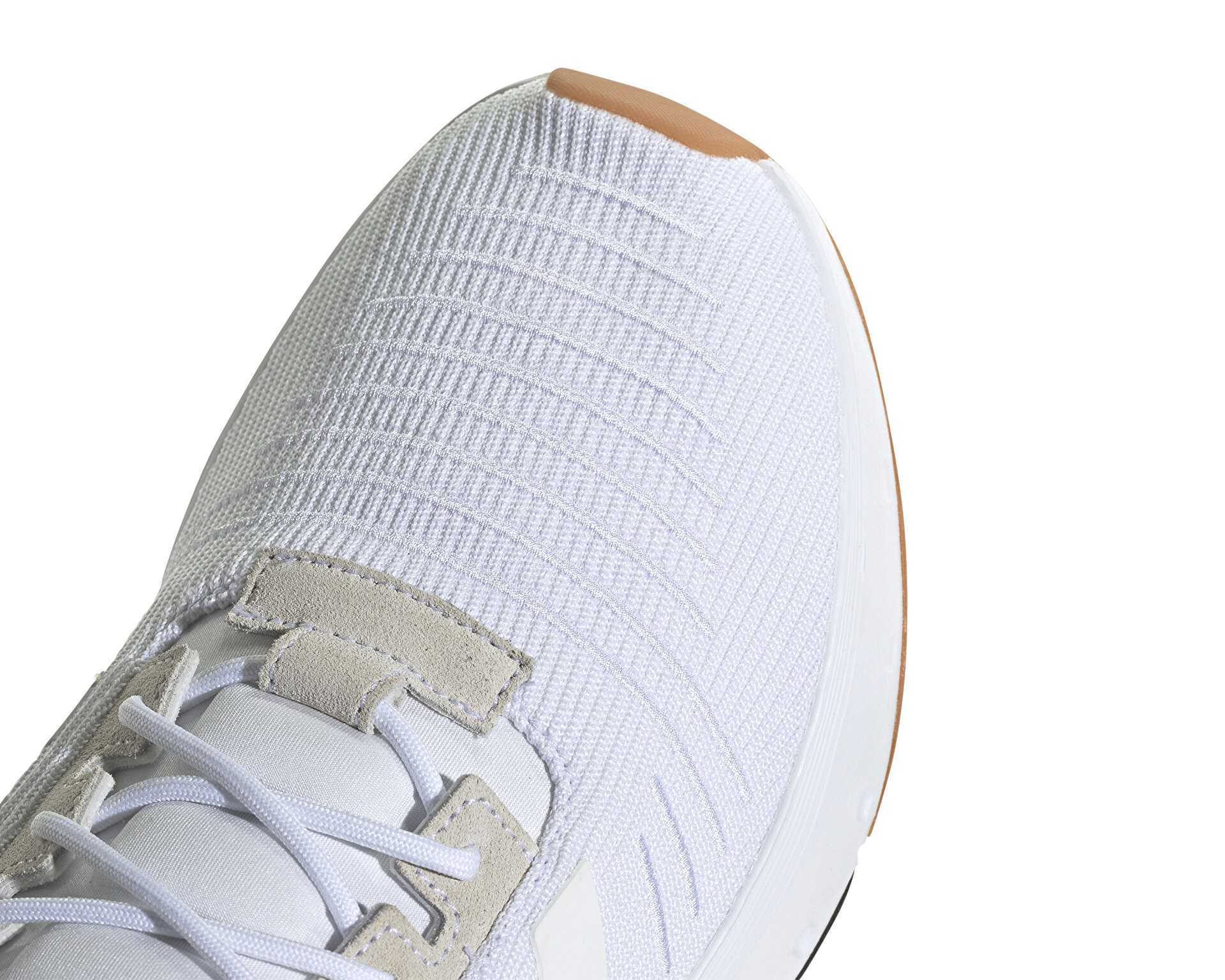 کفش دویدن Adidas Swift Run 23