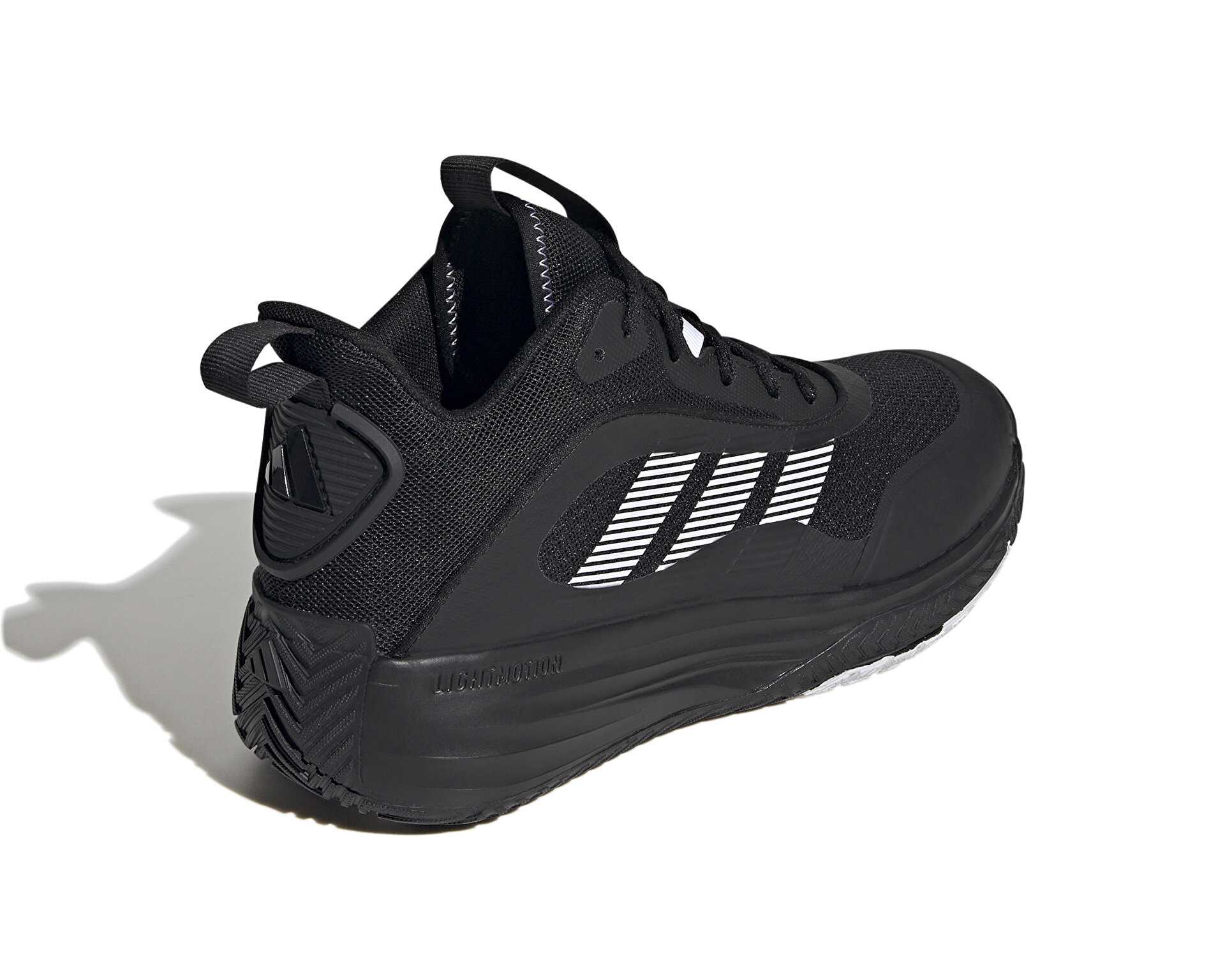 کفش های بسکتبال Adidas Ownthegame 3.0