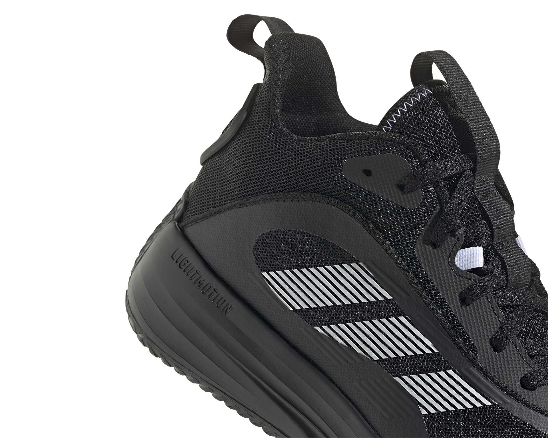 کفش های بسکتبال Adidas Ownthegame 3.0